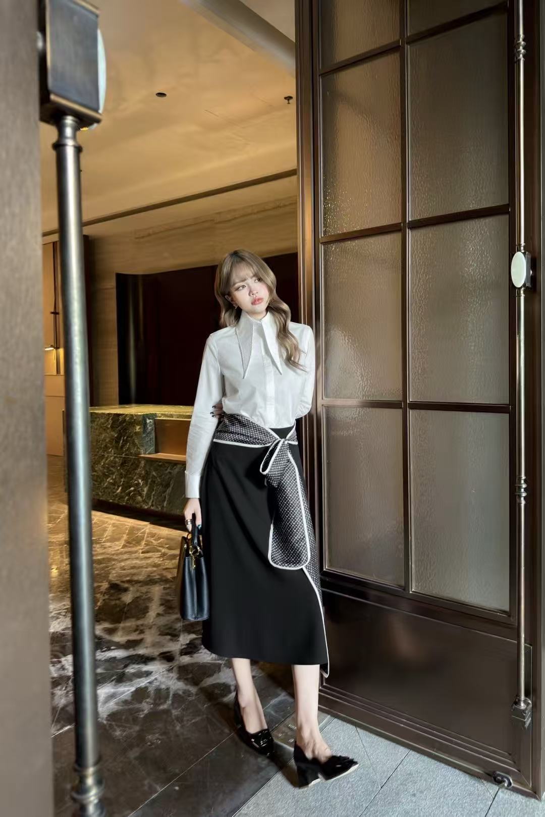 LV レースアップ・フィッシュテールスカート【50％割引+送料無料】