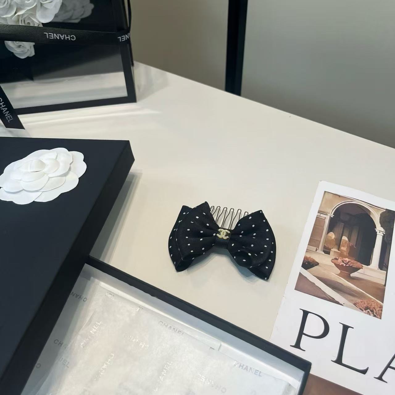 CHANE1 ダブルC ドットリボンヘアクリップ【50％割引+送料無料】