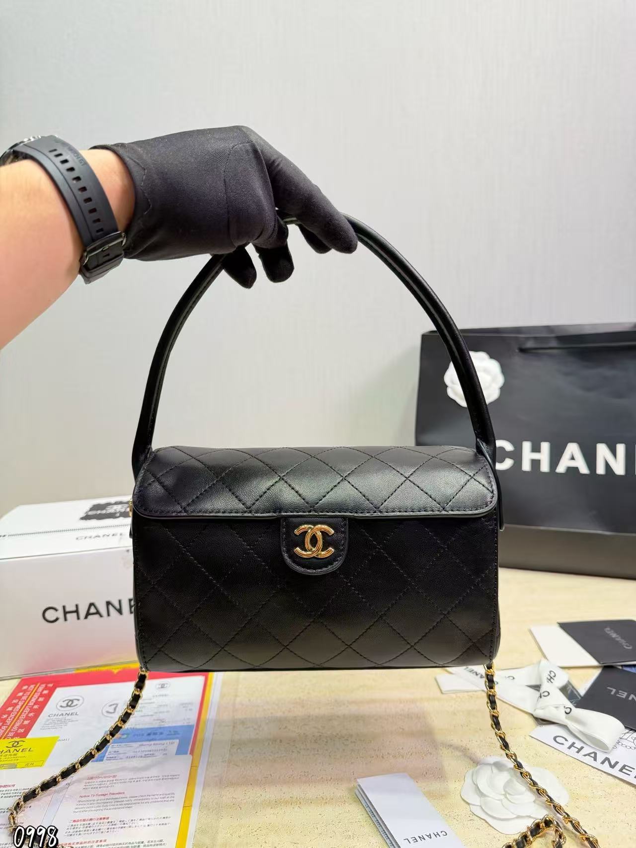 CHANE1 チェーンハンドバッグ【50％割引+送料無料】