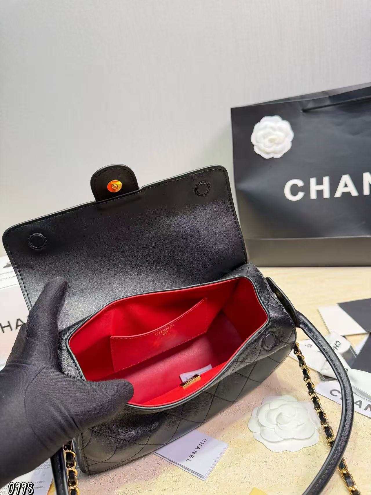 CHANE1 チェーンハンドバッグ【50％割引+送料無料】
