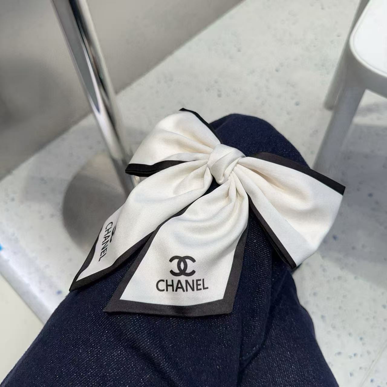 CHANE1ダブルCロゴ ヘアクリップ【50％割引+送料無料】