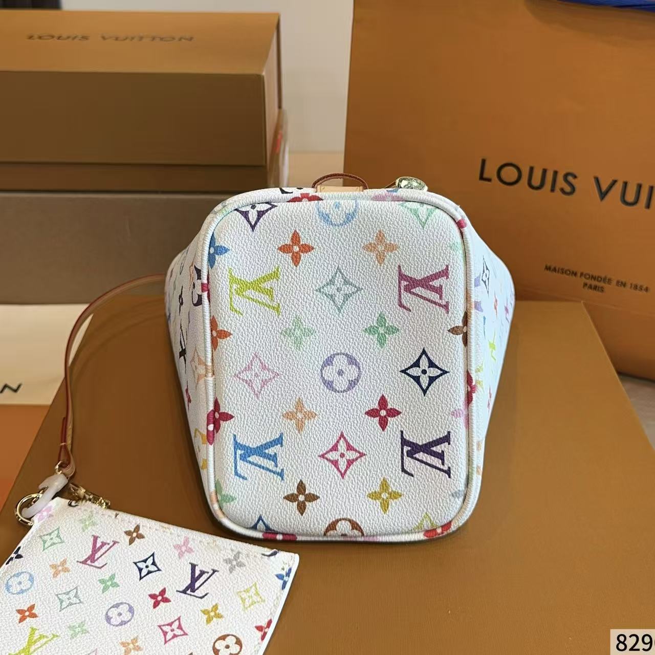 LV all inbbバケットバッグ【50％割引+送料無料】