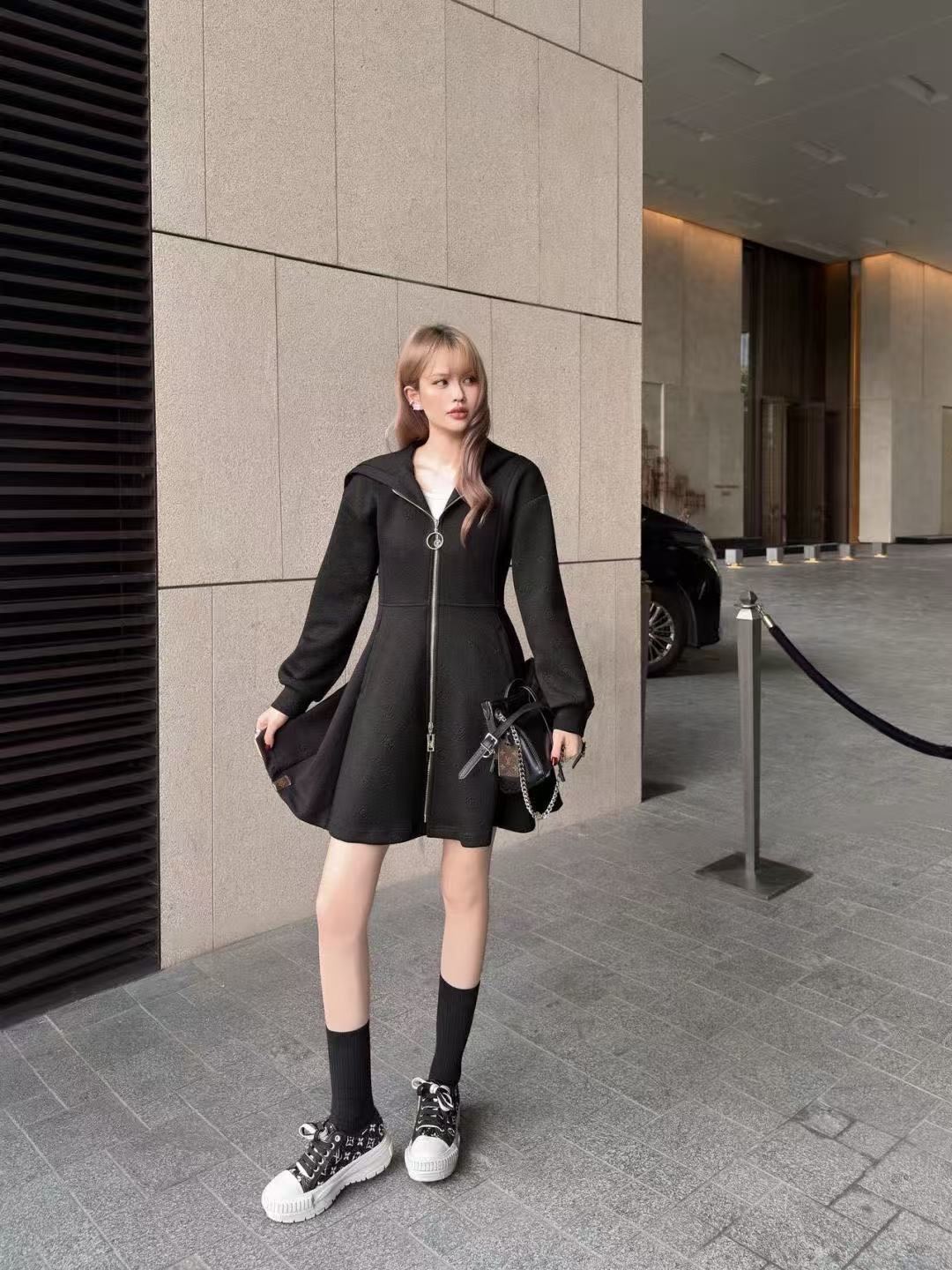 LV フード付き長袖フロントジップドレス【50％割引+送料無料】