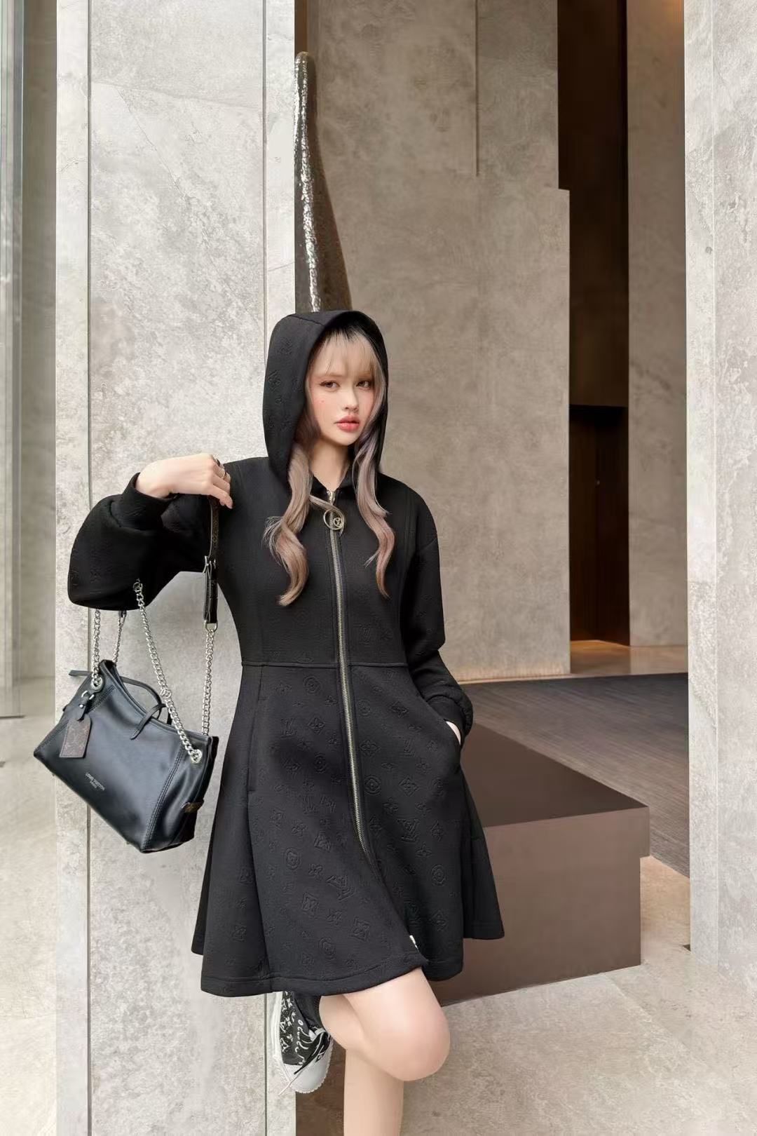 LV フード付き長袖フロントジップドレス【50％割引+送料無料】