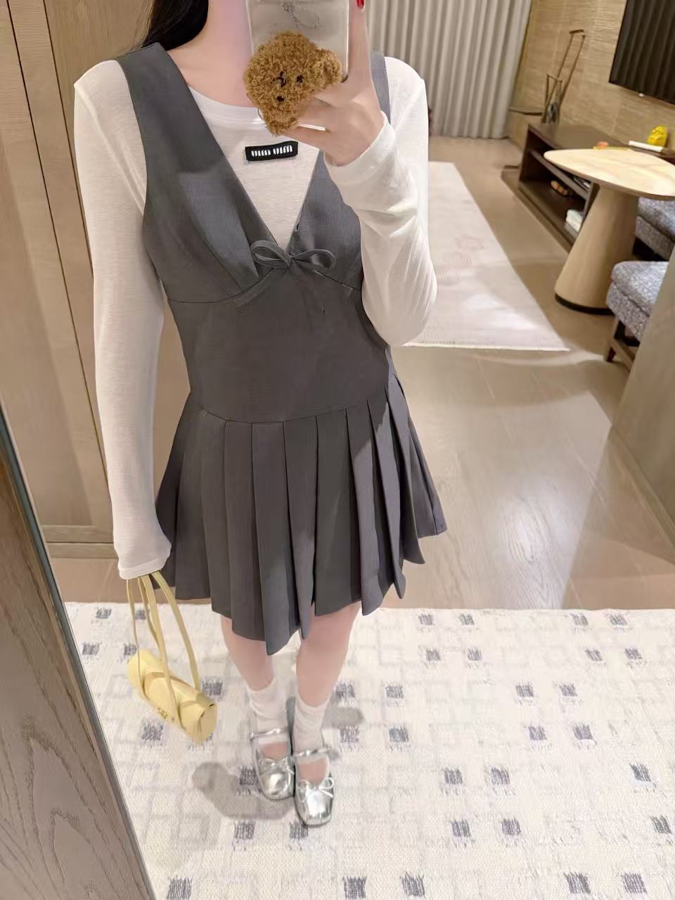 M1UM1U シンプルなTシャツ＋ワンピースのツーピースセット【50％割引+送料無料】