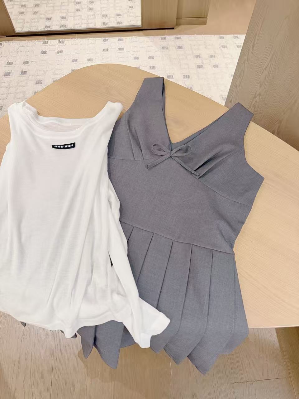 M1UM1U シンプルなTシャツ＋ワンピースのツーピースセット【50％割引+送料無料】