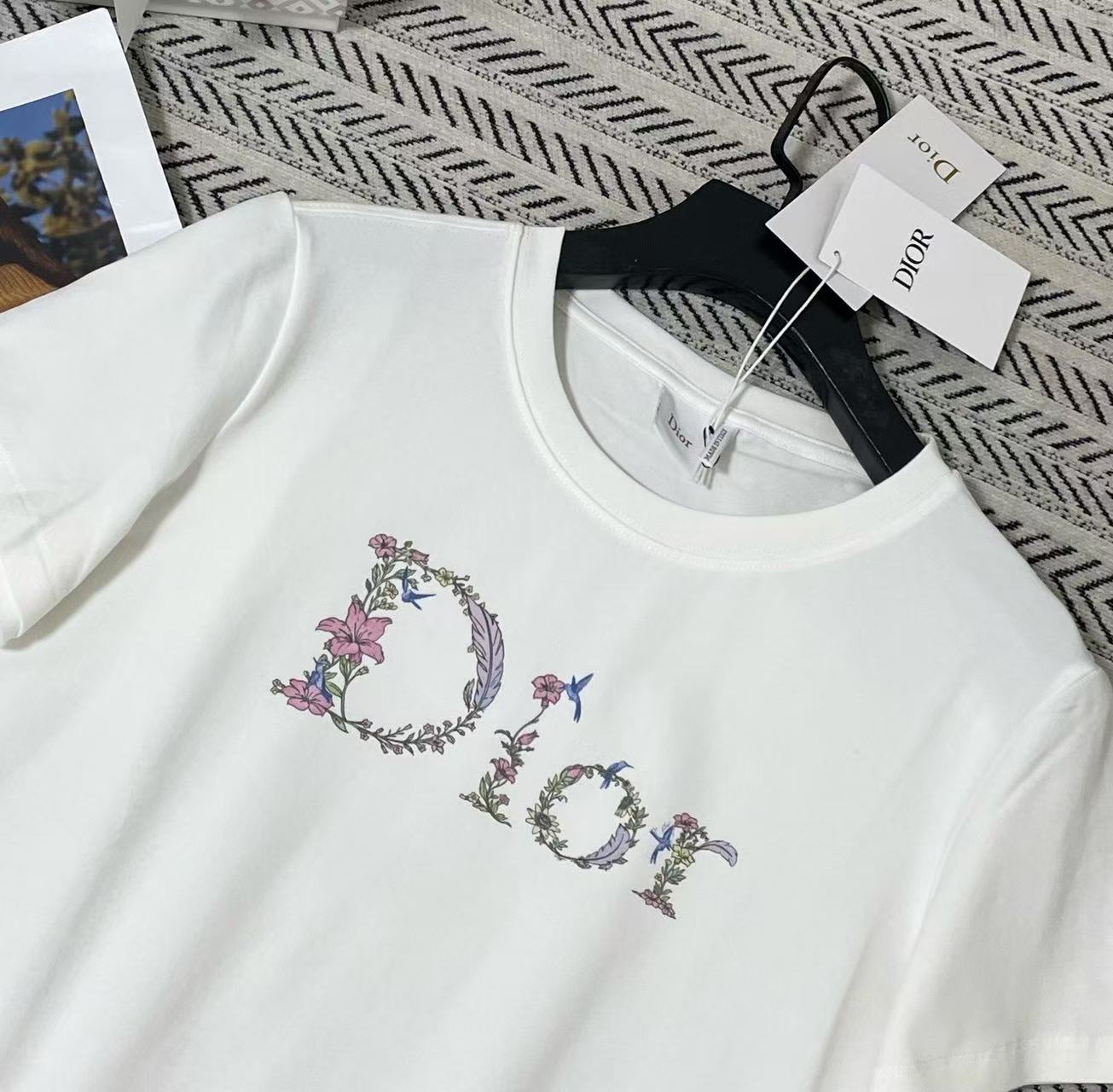 DI0RレタープリントTシャツ【50％割引+送料無料】