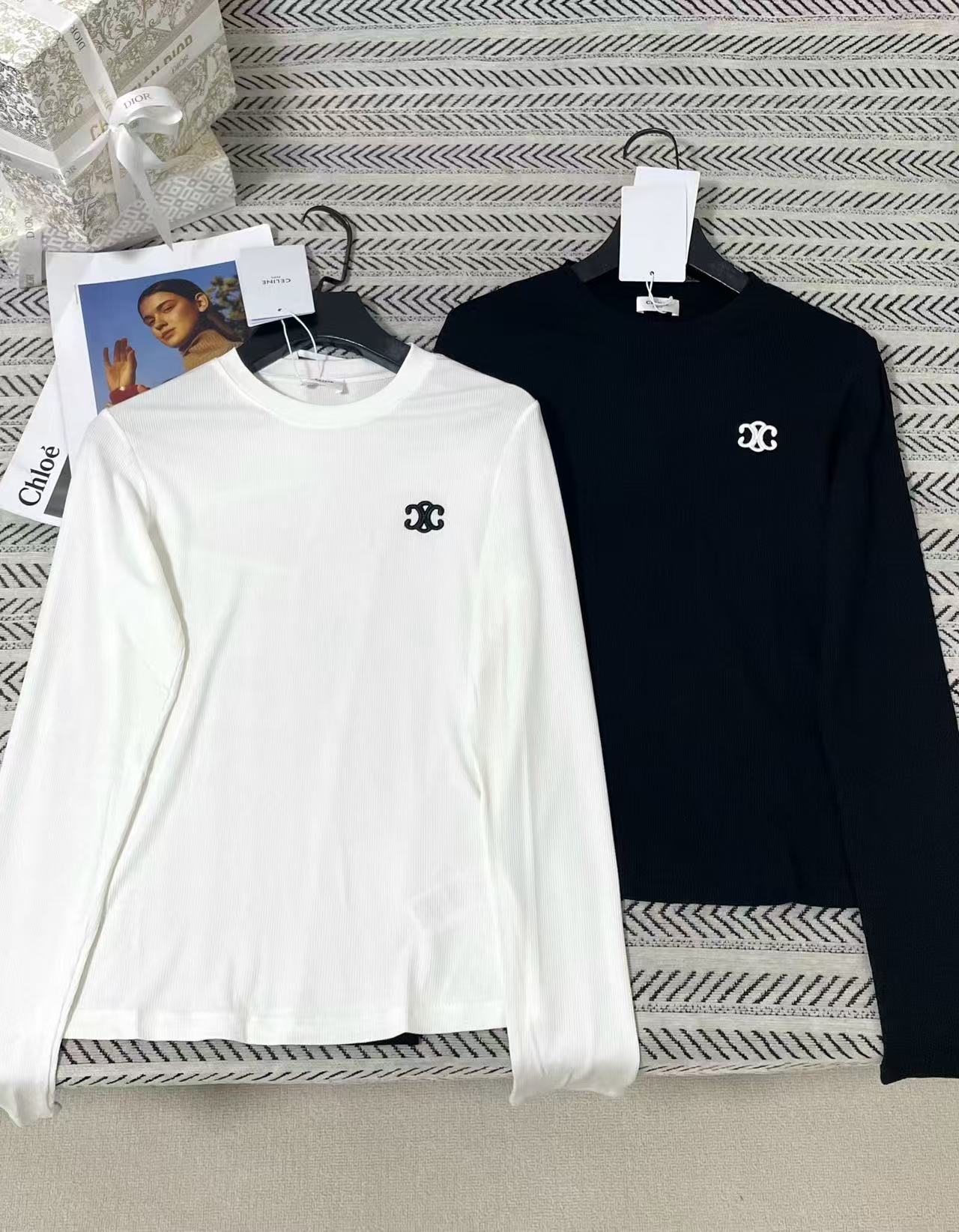 CEL1NE シンプル凱旋門刺繍ロゴTシャツ【50％割引+送料無料】