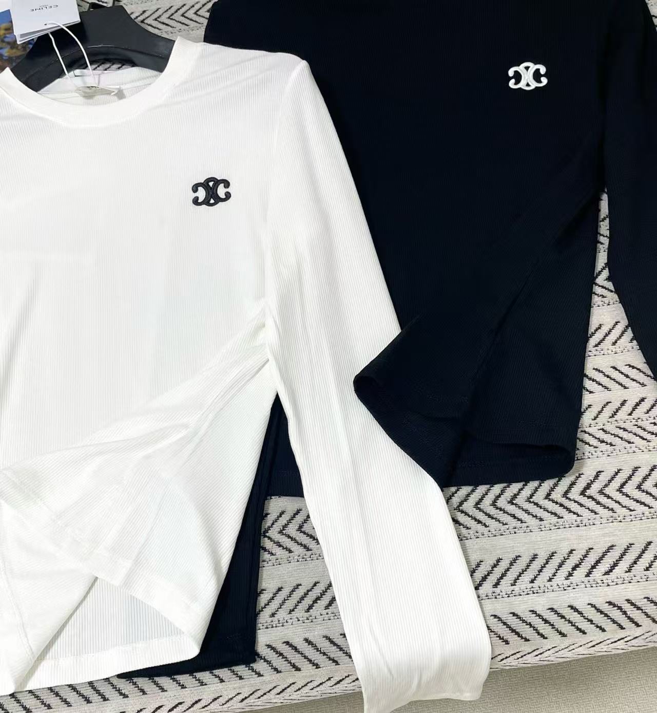 CEL1NE シンプル凱旋門刺繍ロゴTシャツ【50％割引+送料無料】