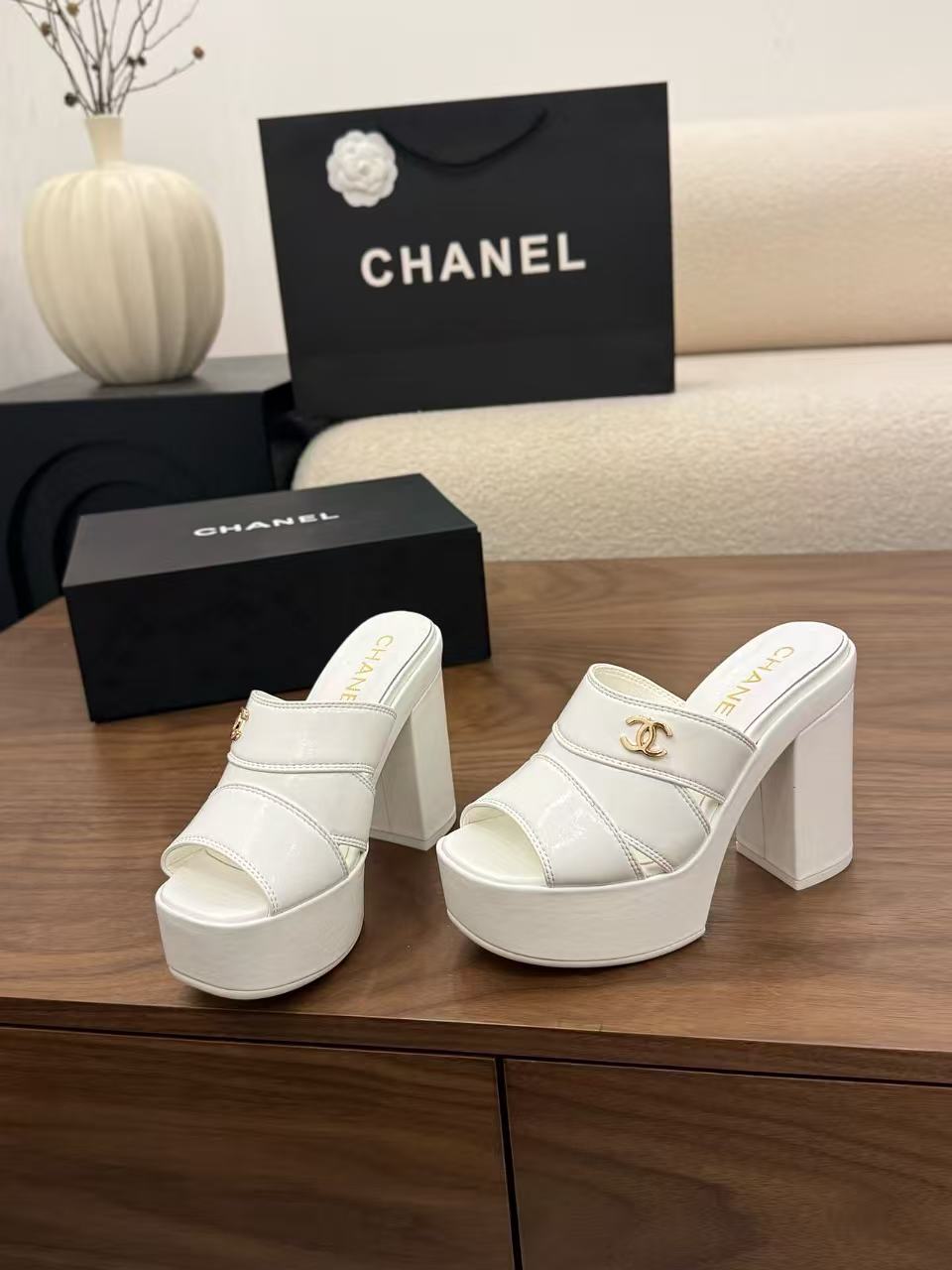 CHANE1 高品質ダブルCレザーハイヒール【50％割引+送料無料】