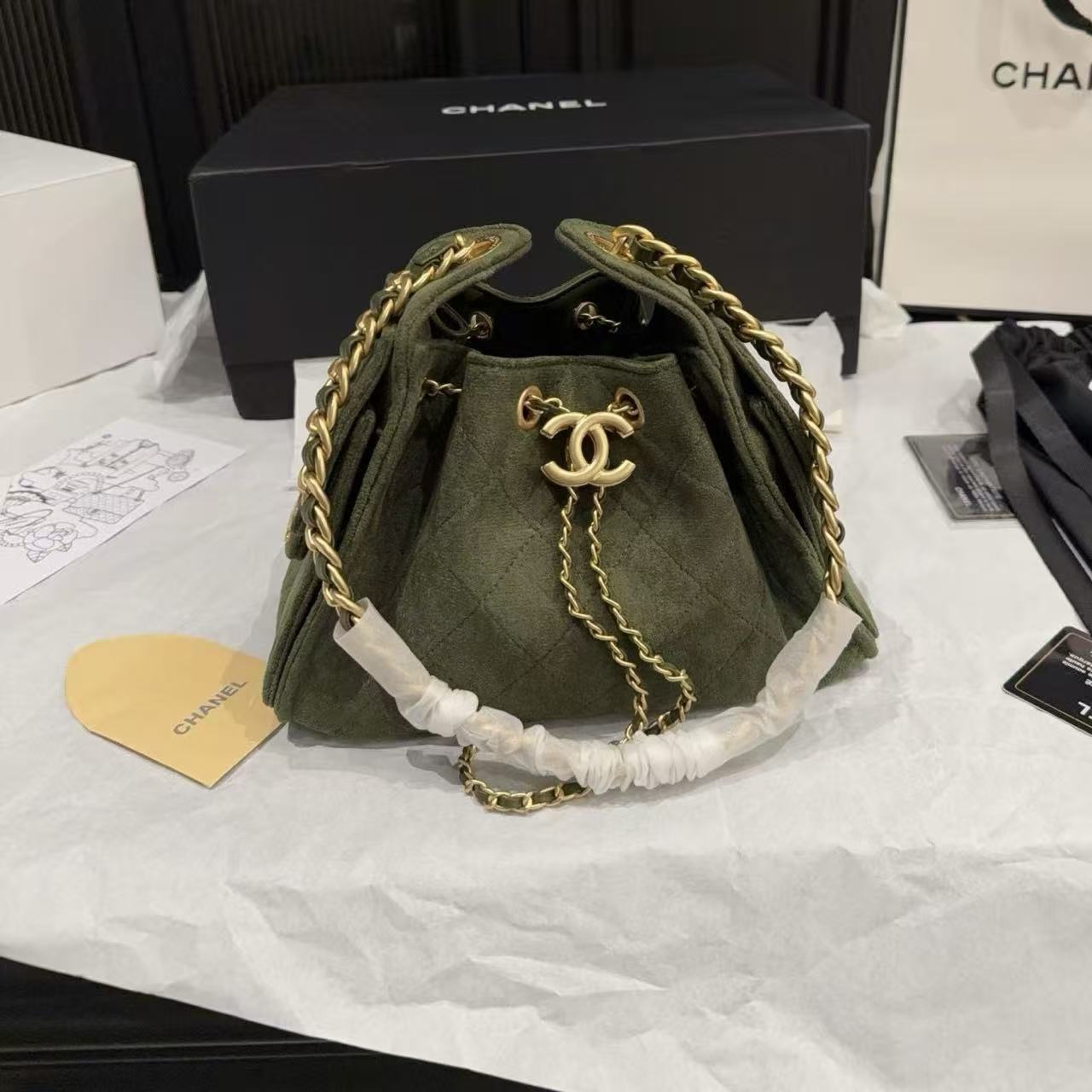 CHANE1 ディアスキン チェーン バケットバッグ【50％割引+送料無料】