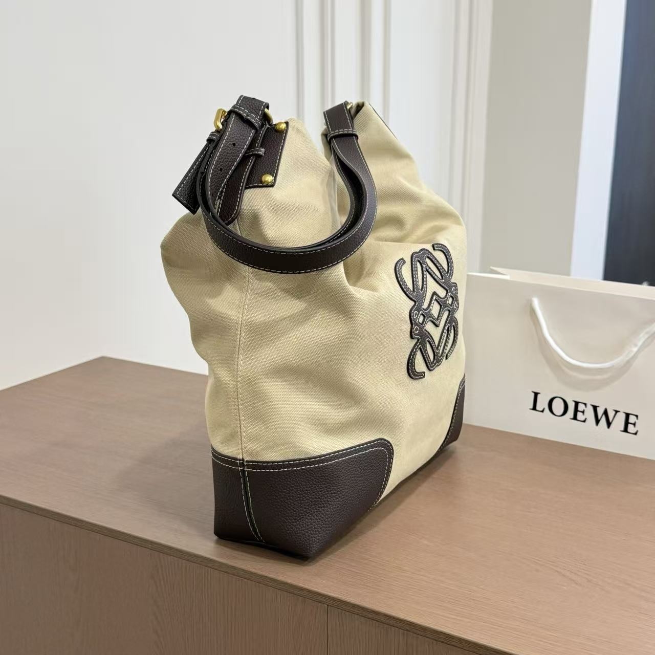 L0WEW キャンバストートバッグ【50％割引+送料無料】