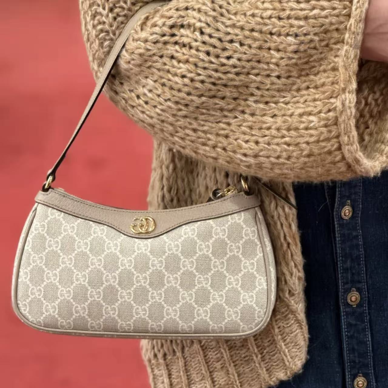 GUCCI ジャカード アンダーアームバッグ【 50％割引+送料無料】