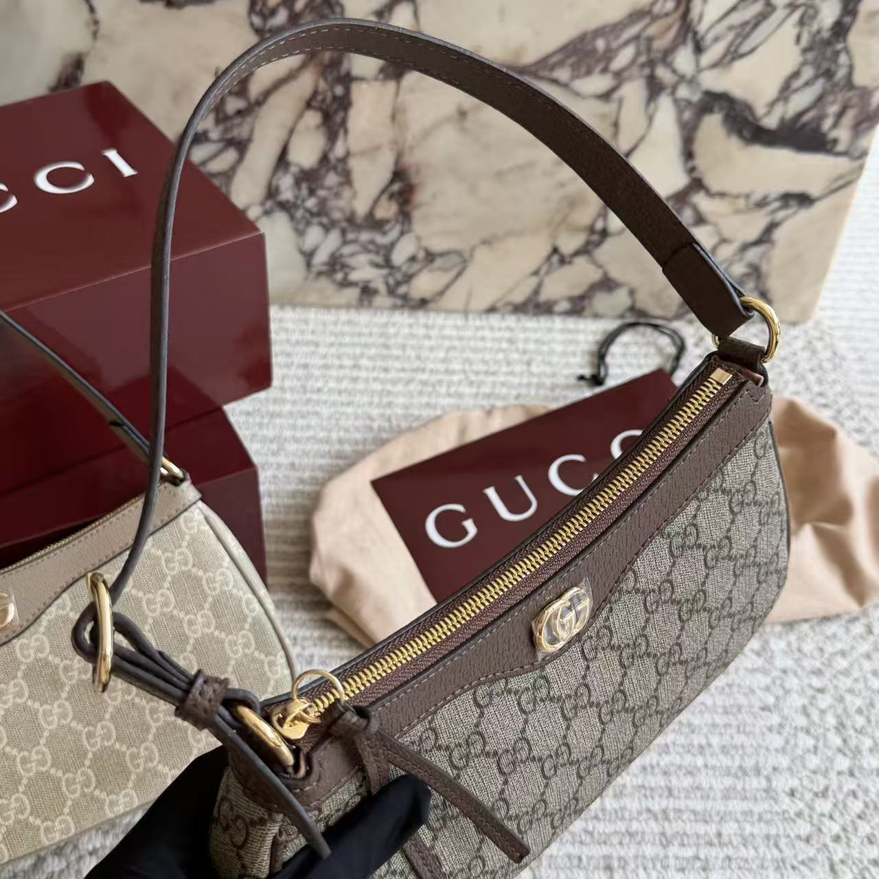GUCCI ジャカード アンダーアームバッグ【 50％割引+送料無料】