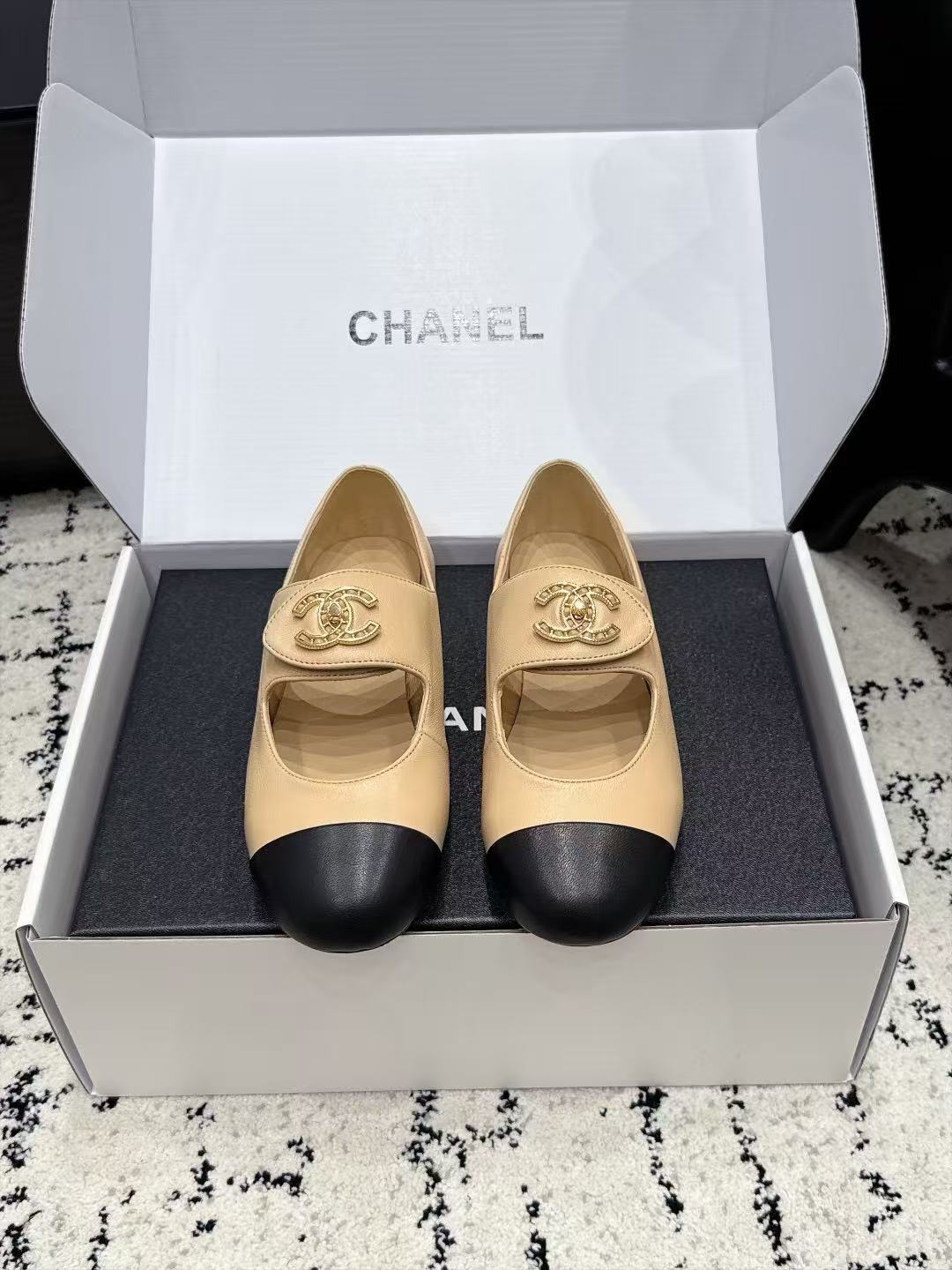CHANE1 高品質ダブルCラムスキンフラットシューズ【50％割引+送料無料】