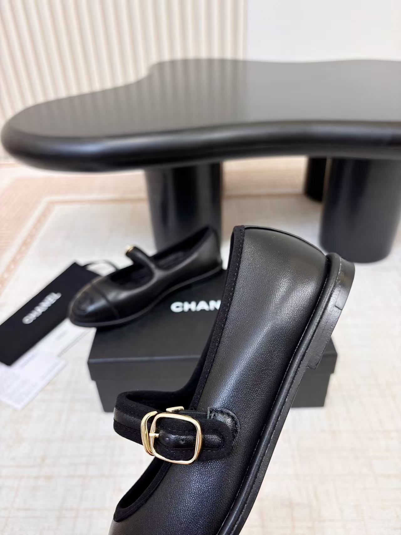 CHANE1 高品質ダブルCフラットシューズ【50％割引+送料無料】