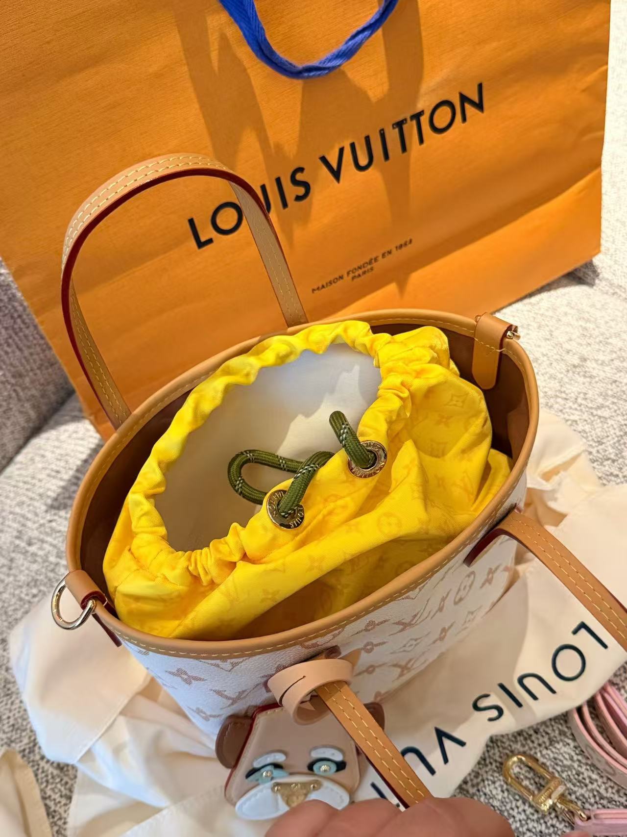 LV Neverfull BBハンドバッグ【 50％割引+送料無料】