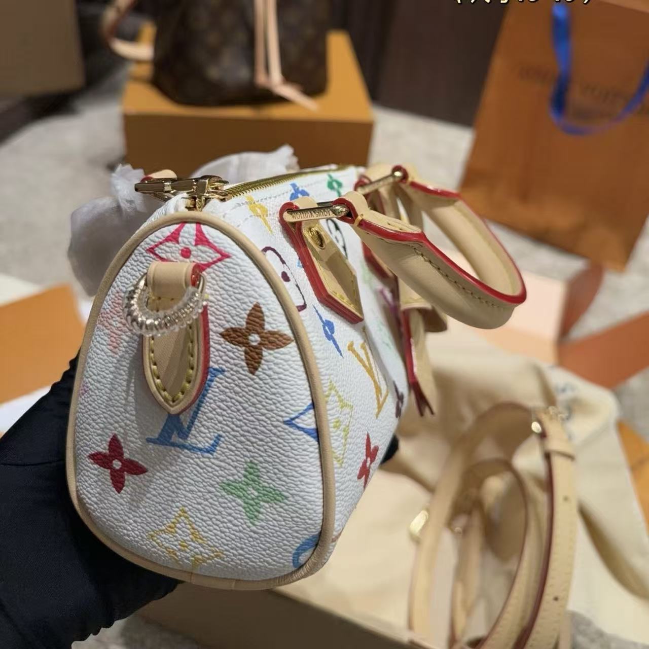 LVプリント柄のハンドバッグ【50％割引+送料無料】