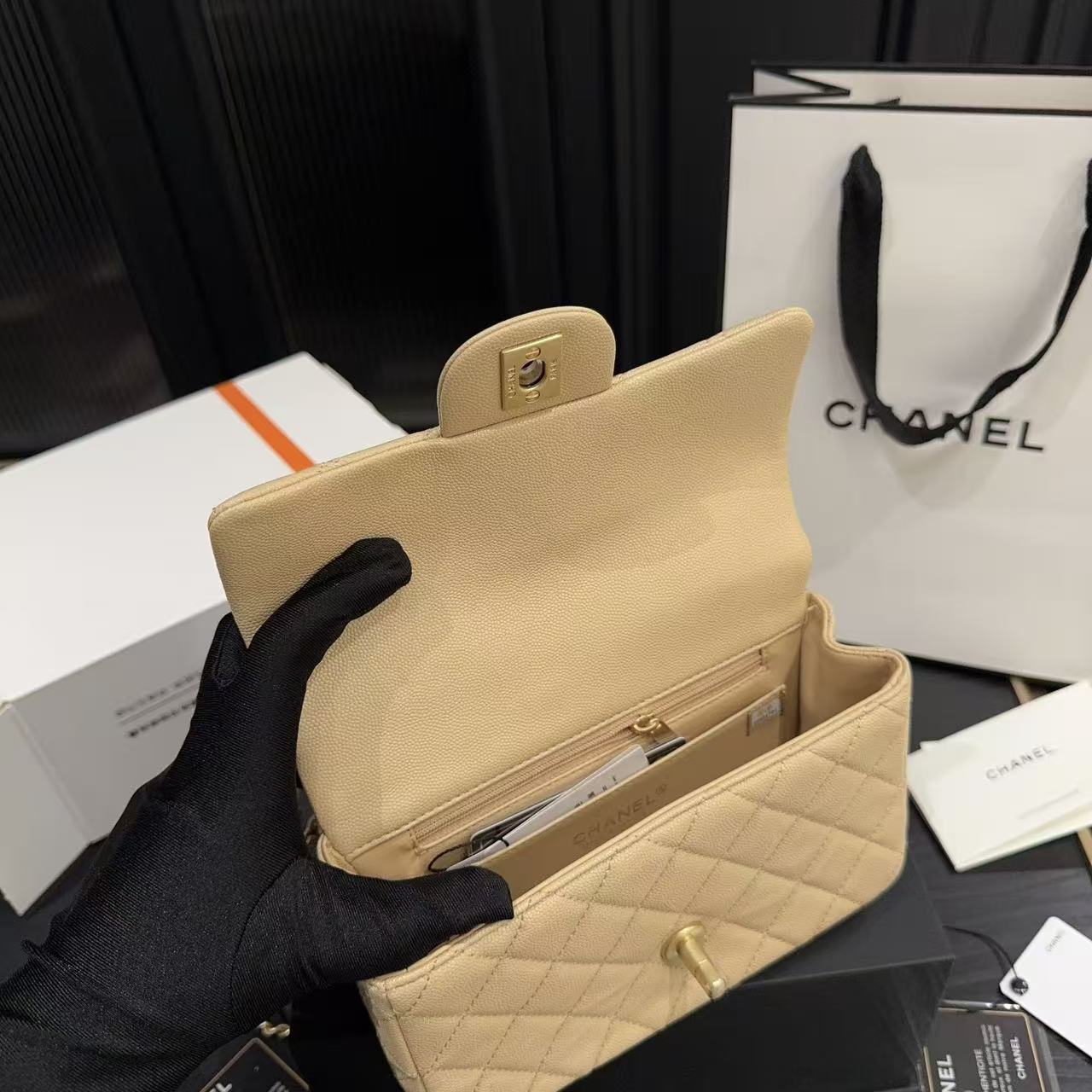 CHANE1 CF チェーンバッグ【50％割引+送料無料】