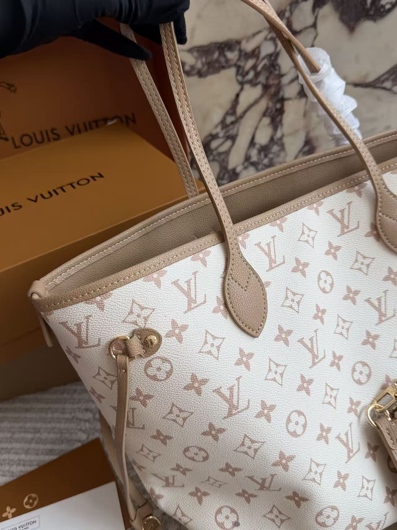 LV neverfullショッピングバッグ【50％割引+送料無料】