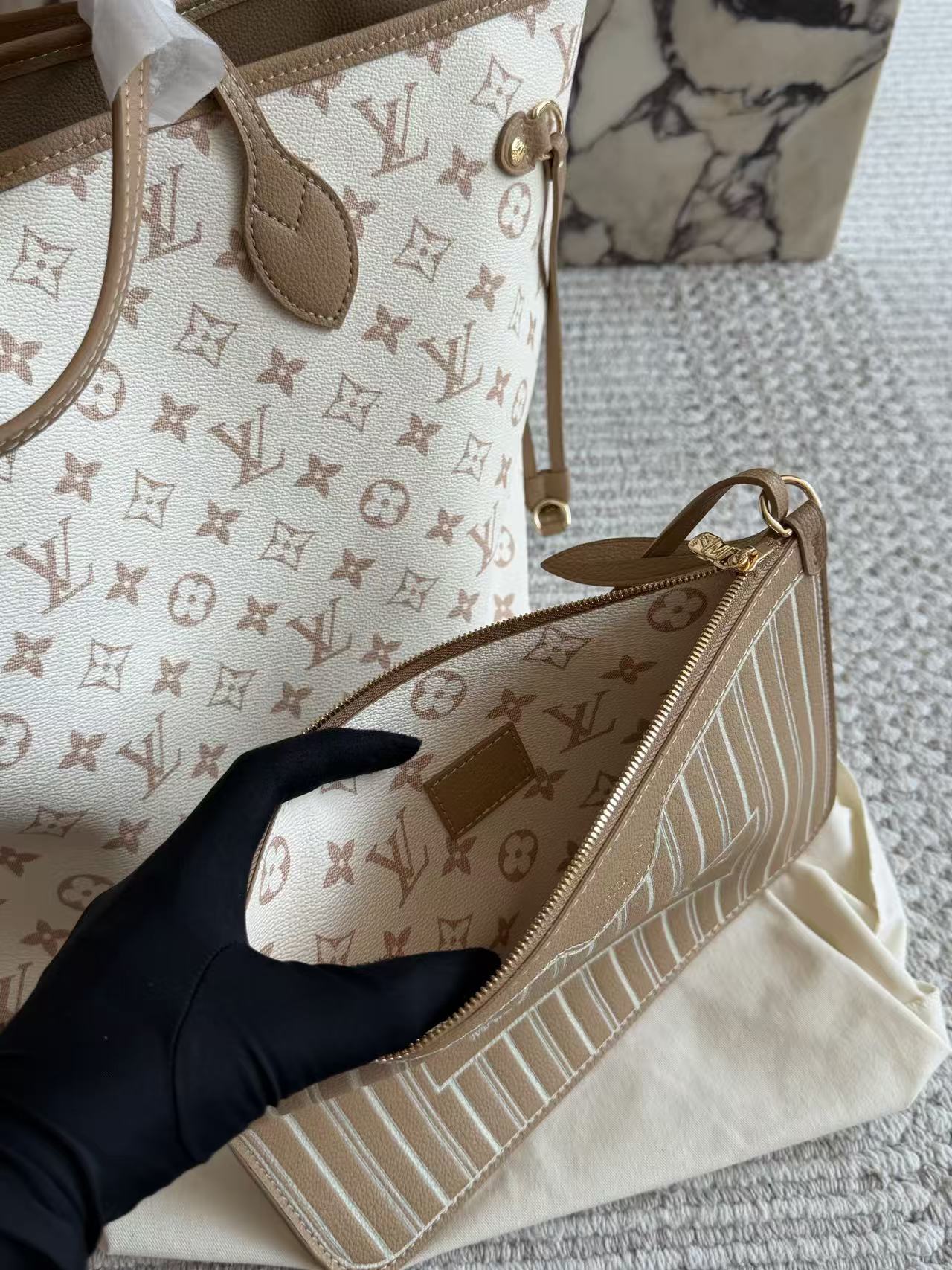 LV neverfullショッピングバッグ【50％割引+送料無料】