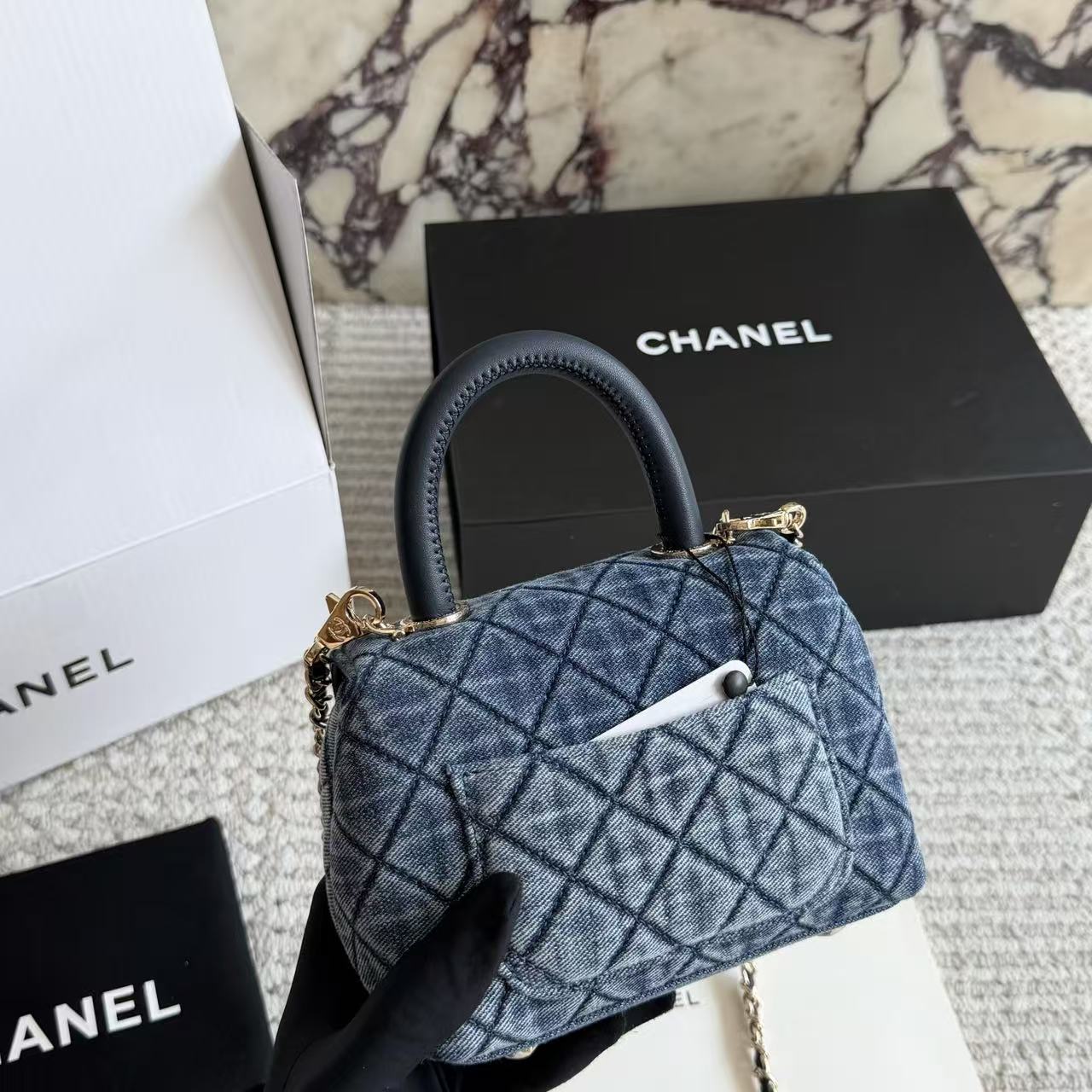 CHANE1 coco handleデニムハンドバッグ【50％割引+送料無料】