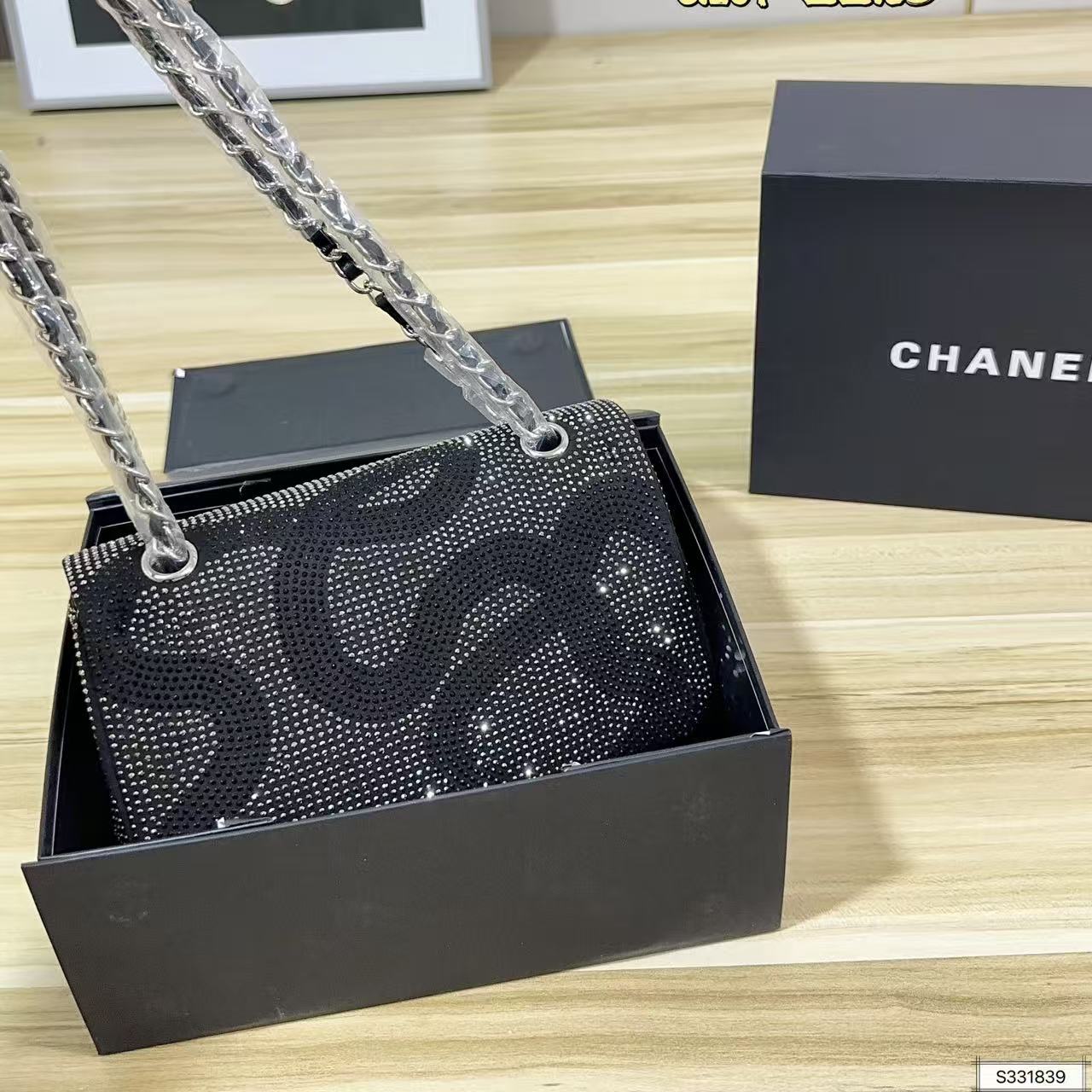 CHANE1 ダイヤモンドチェーンバッグ【50％割引+送料無料】