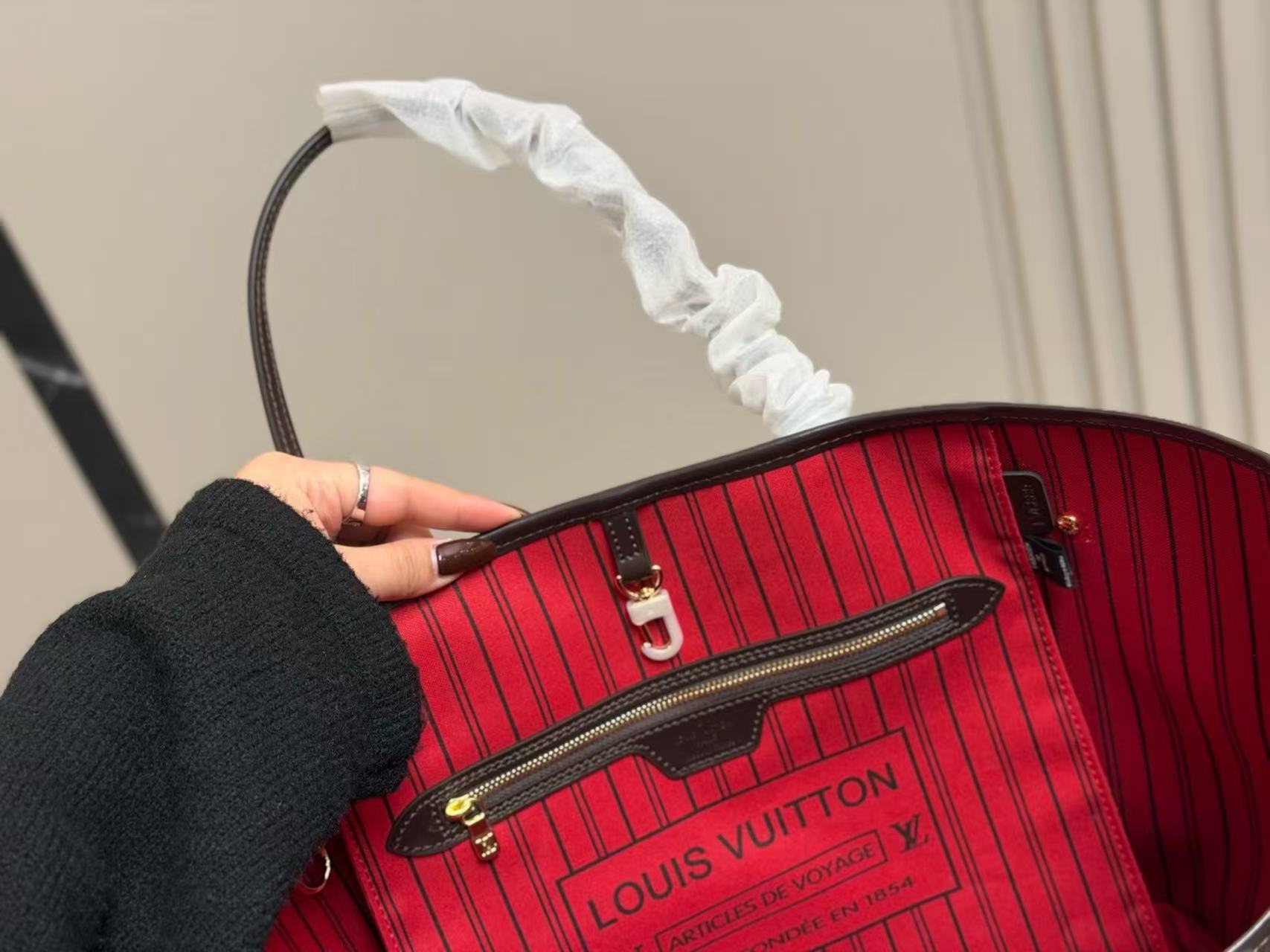 LV Neverfullチェック柄のショッピングバッグ【50％割引+送料無料】