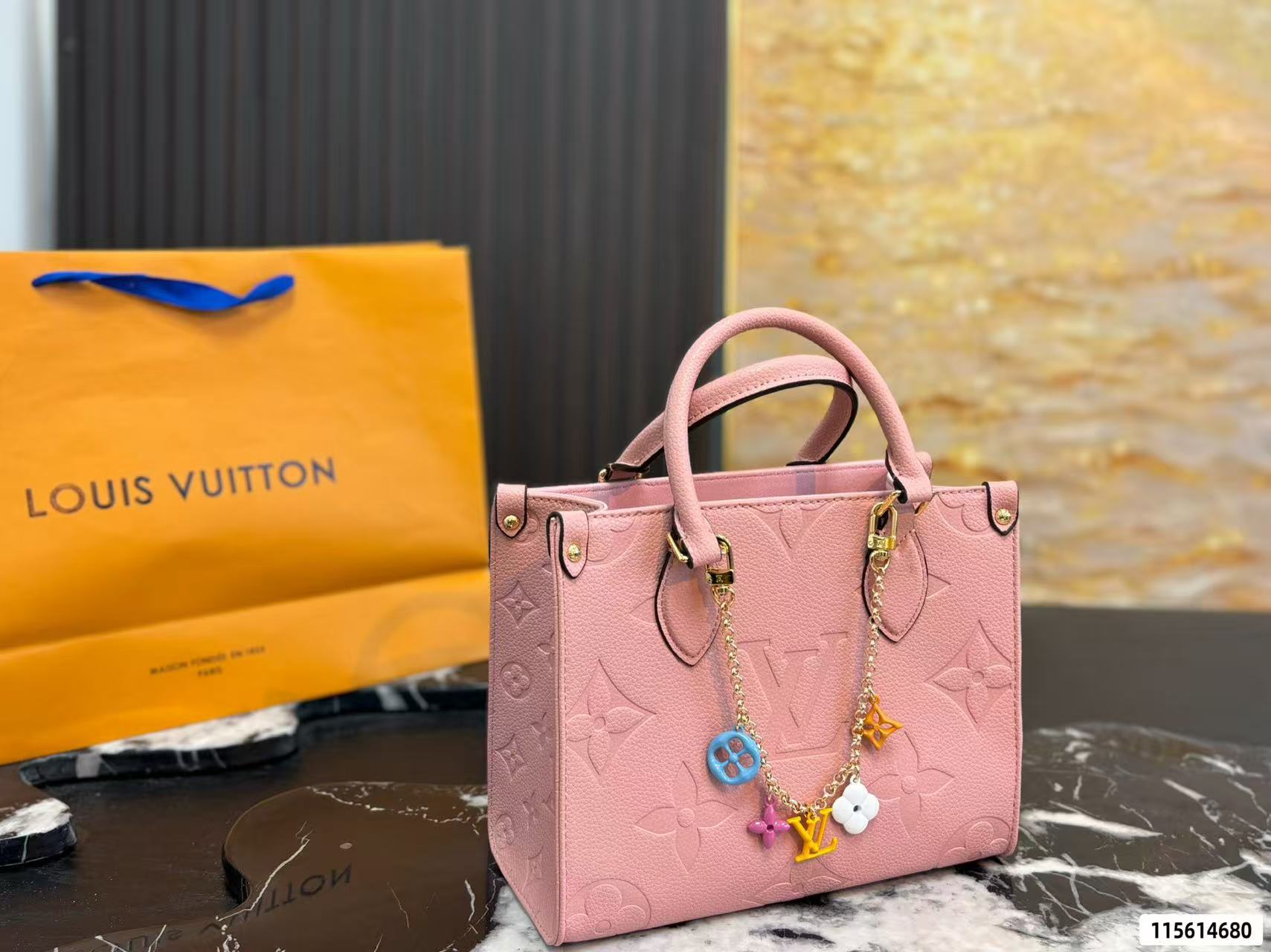 LV Onthegoチェーントートバッグ【50％割引+送料無料】