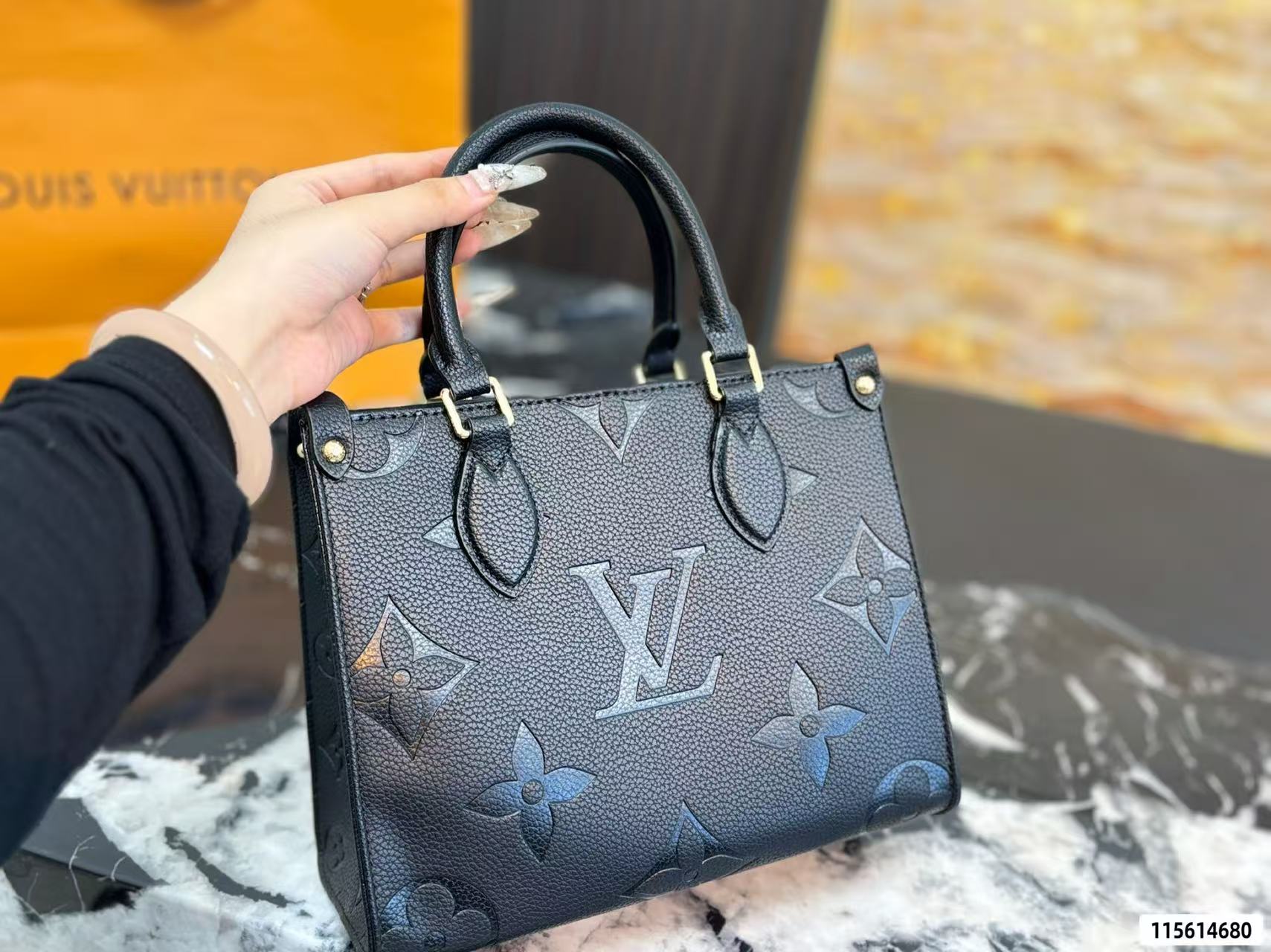 LV Onthegoチェーントートバッグ【50％割引+送料無料】