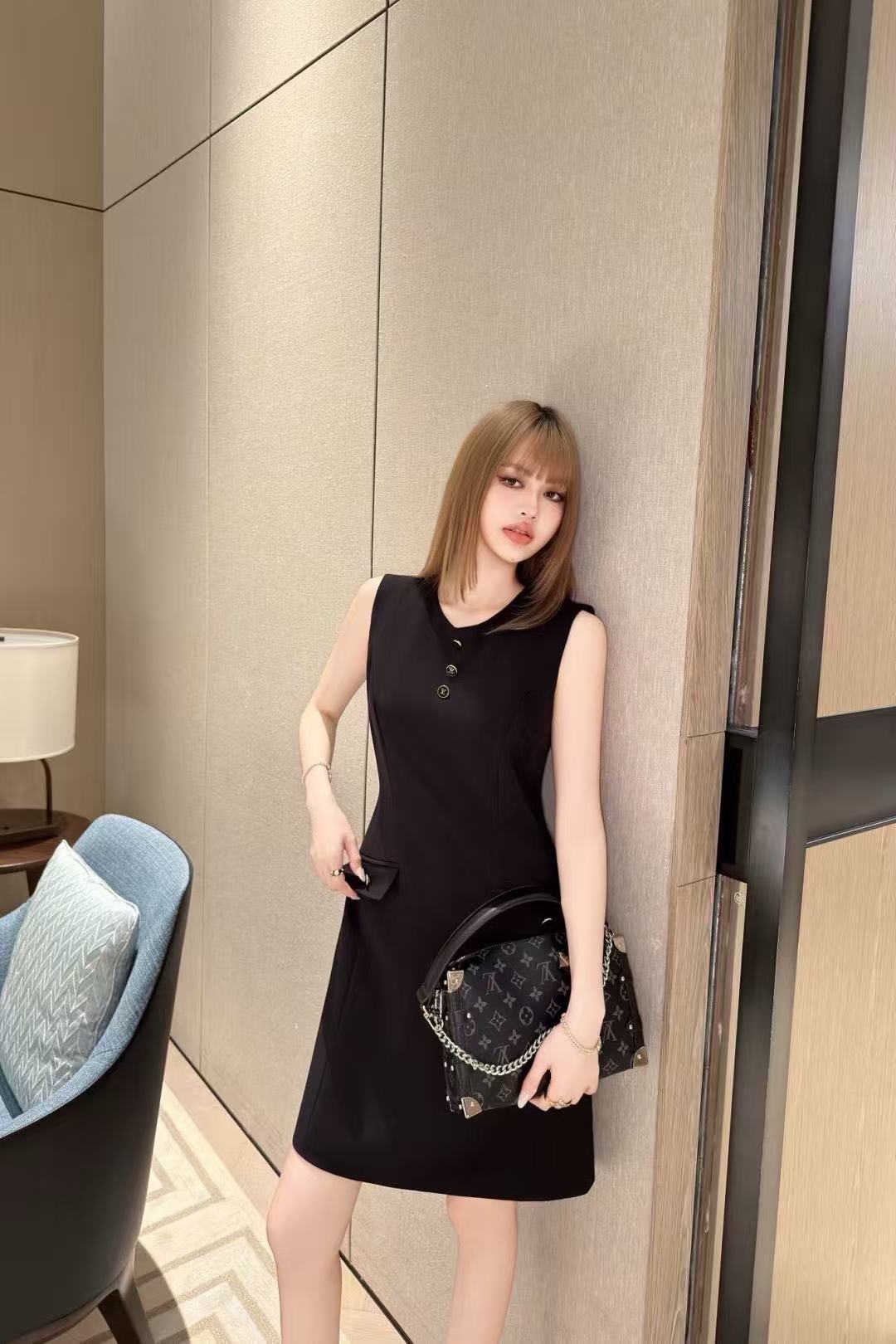 LVシンプルなボタンダウンベストワンピース【50％割引+送料無料】