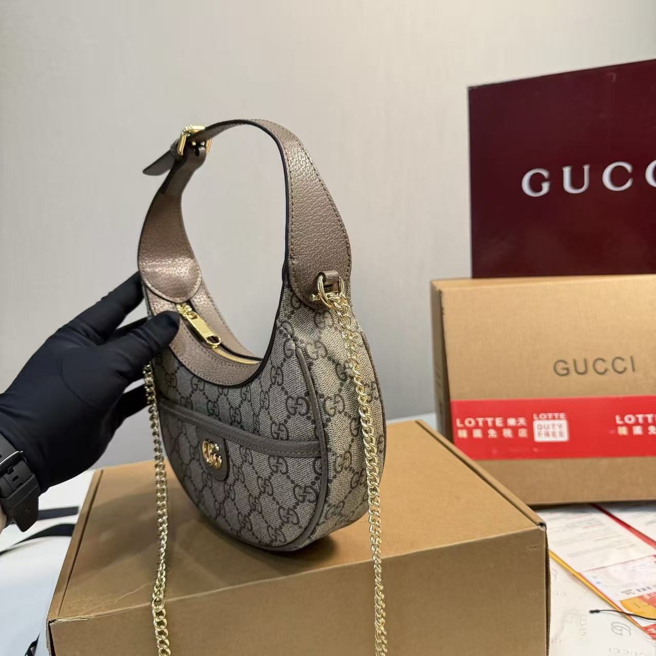 GUCCI ジャカード チェーンハンドバッグ【50％割引+送料無料】