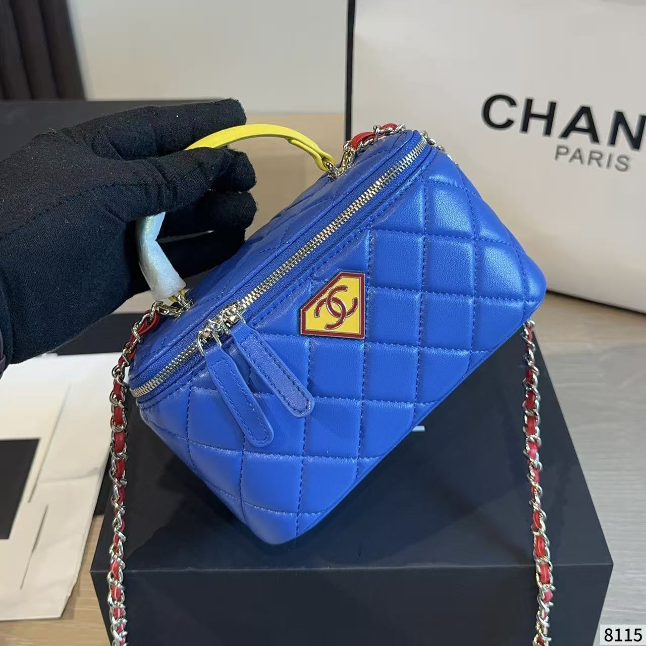CHANE1 チェーンハンドバッグ【50％割引+送料無料】