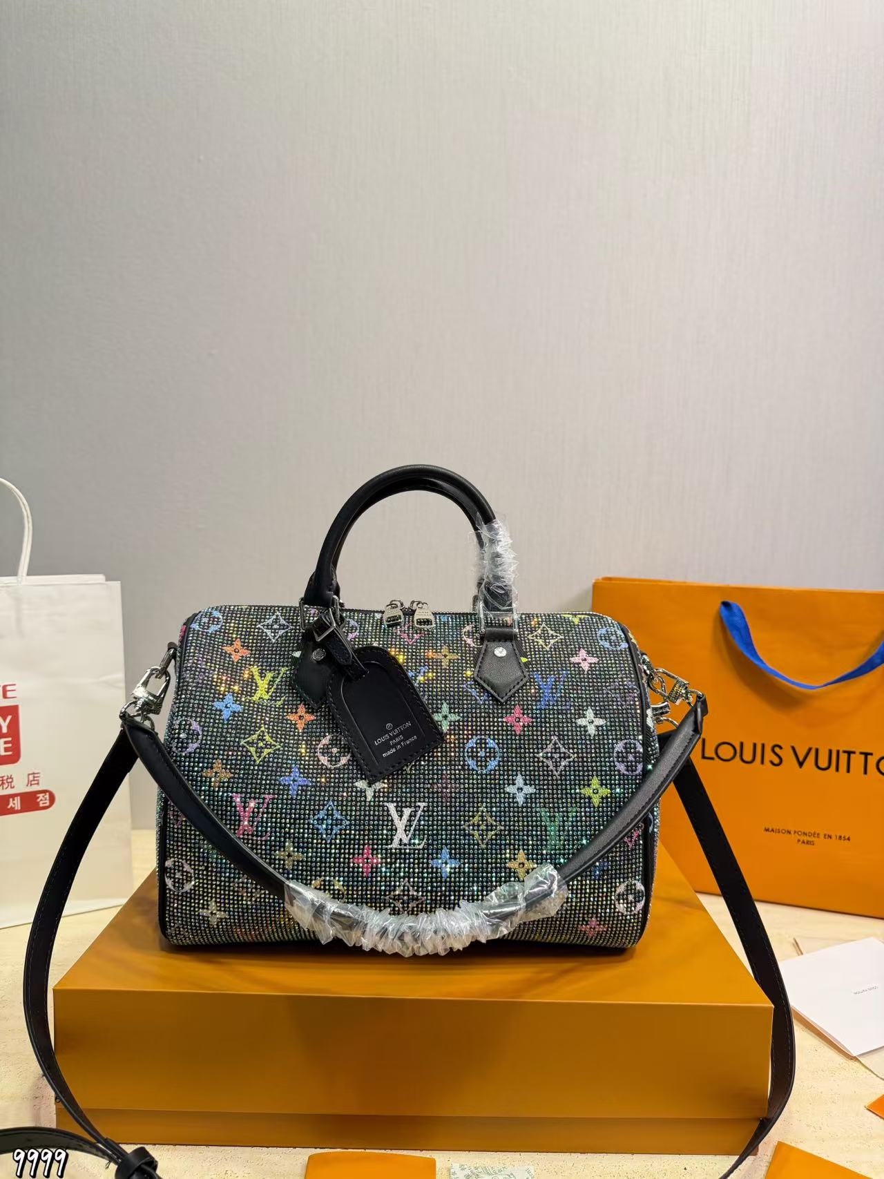 LV Speedy Soft 30 Luckyハンドバッグ【50％割引+送料無料】