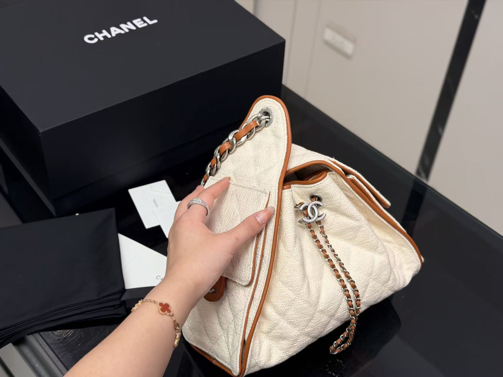 CHANE1 チェーンラムスキンバッグ【50％割引+送料無料】