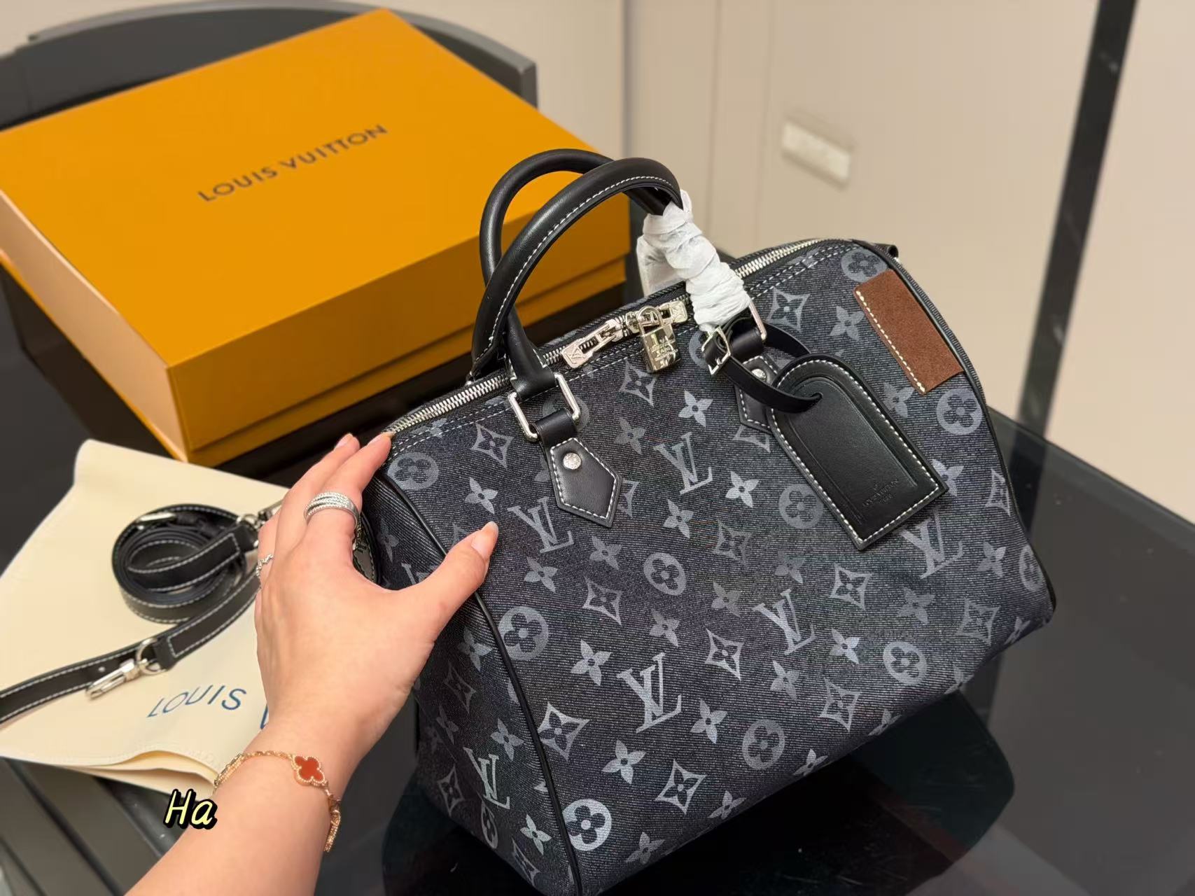 LV Speedy30ハンドバッグ【50％割引+送料無料】
