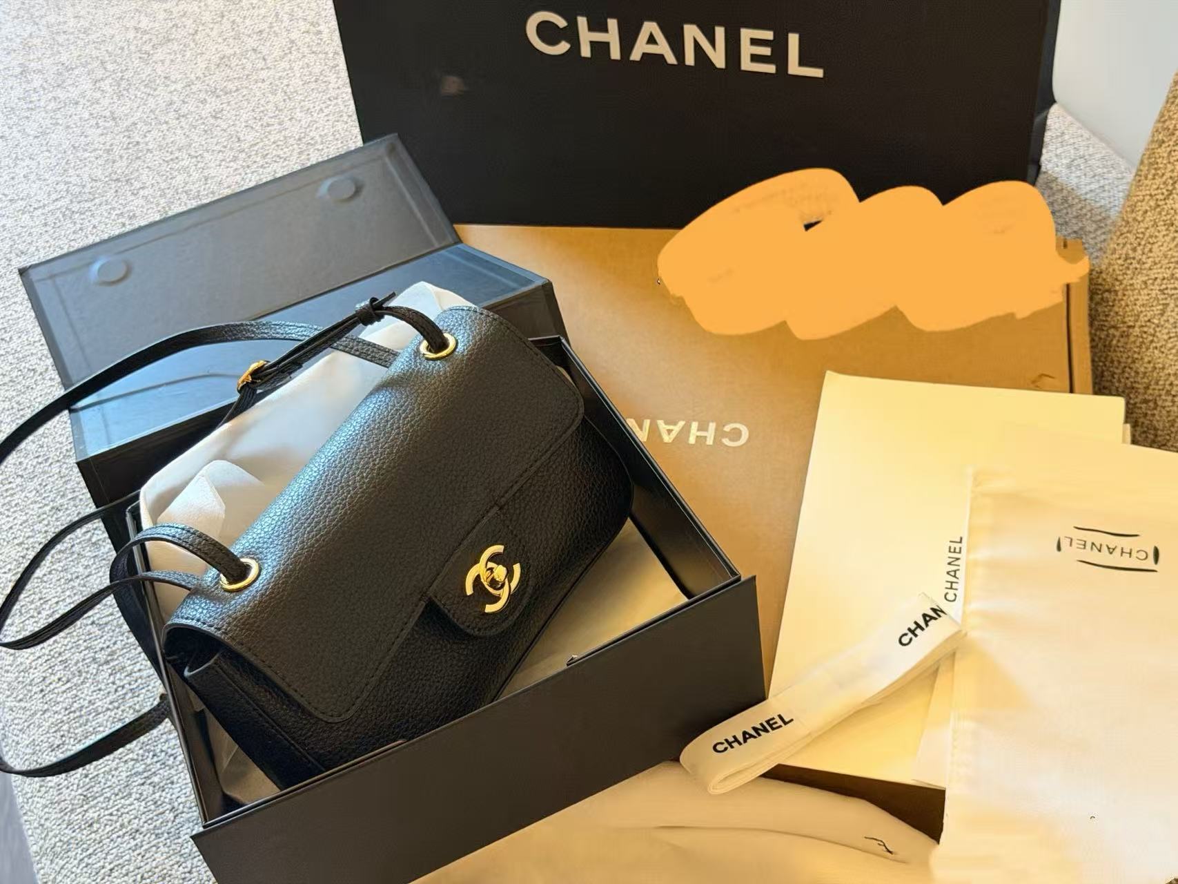 CHANE1牛革製脇下バッグ【50％割引+送料無料】