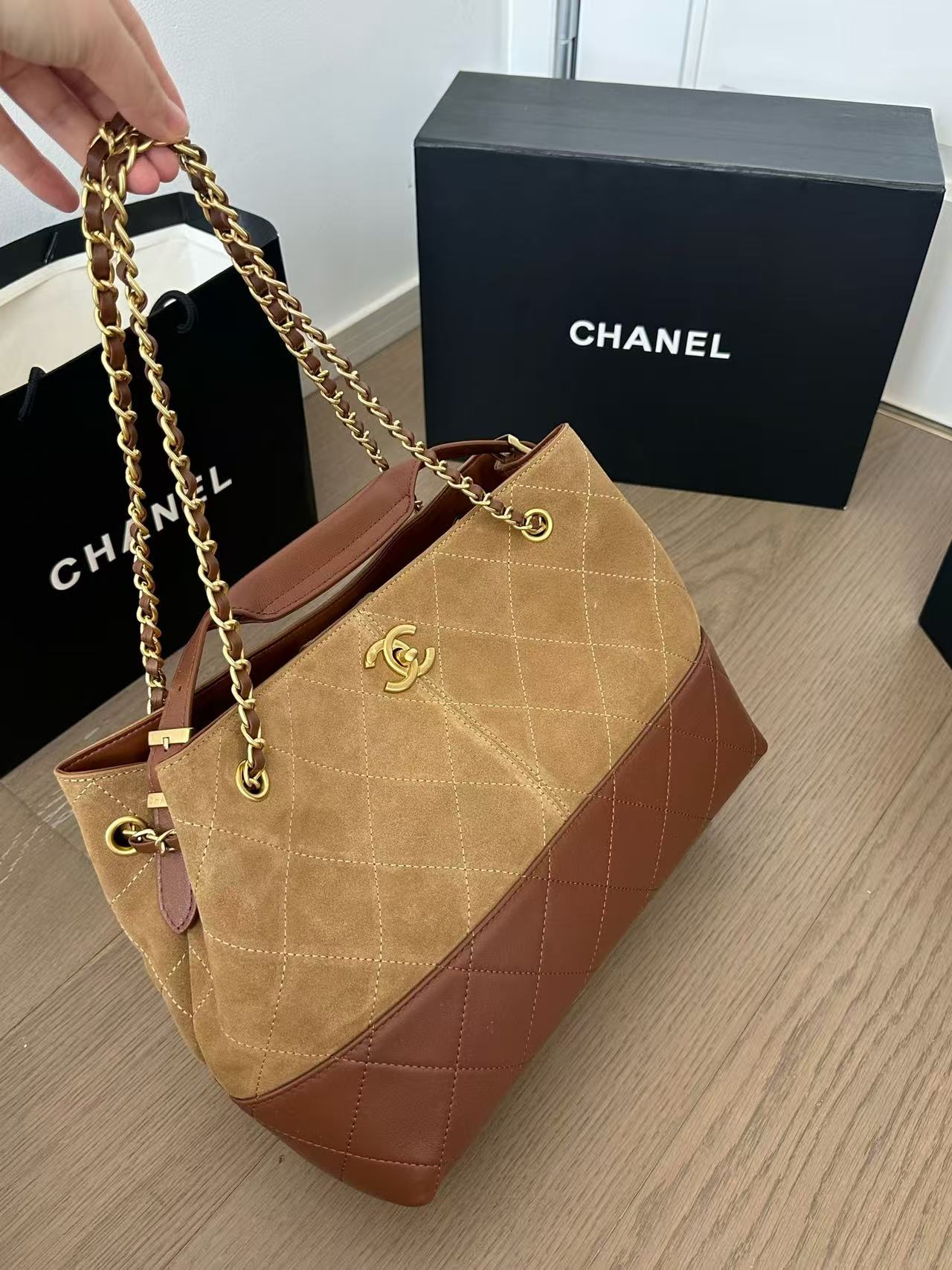 CHANE1 フロストラムスキンチェーンバッグ【50％割引+送料無料】