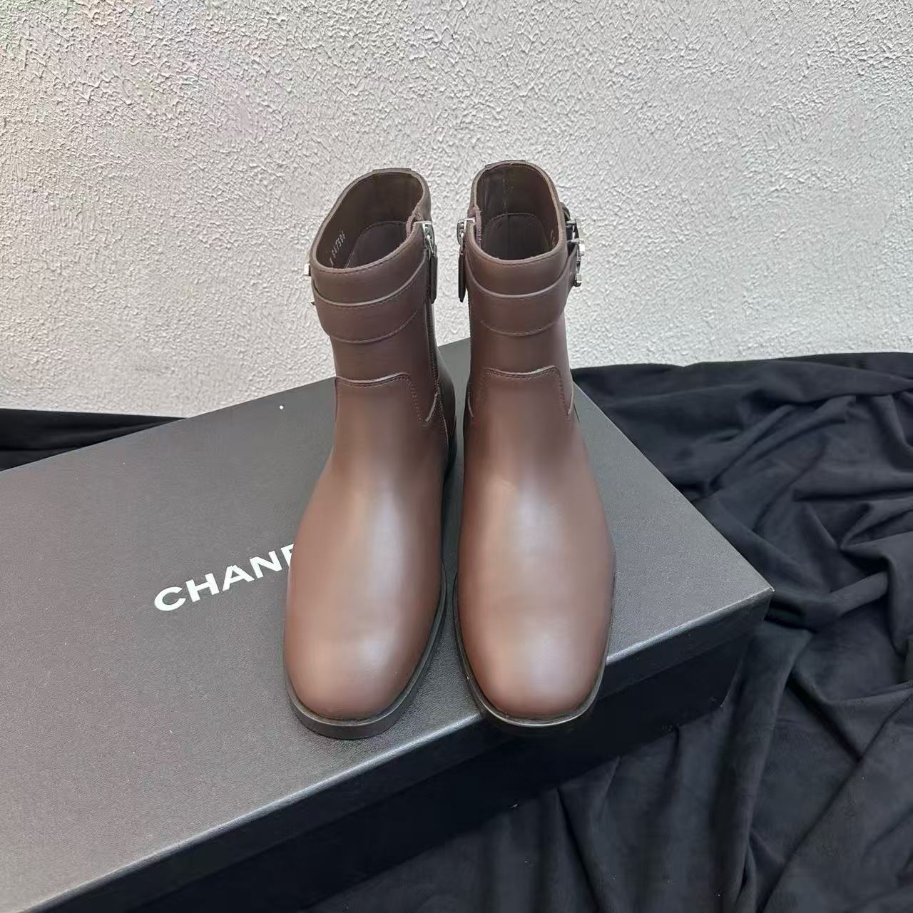CHANE1 高品質ダブルCラムスキンアンクルブーツ【50％割引+送料無料】