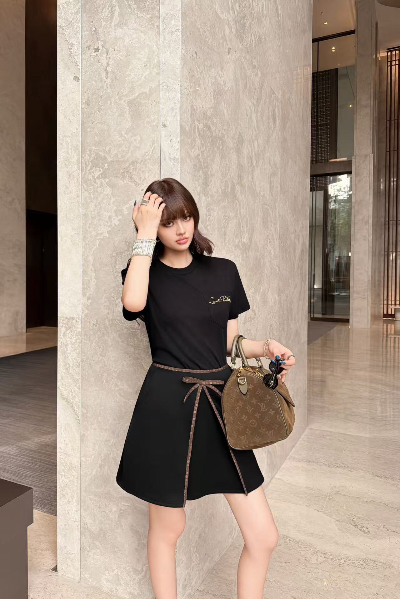 LVロゴTシャツ＋スカートのツーピースセット【50％割引+送料無料】