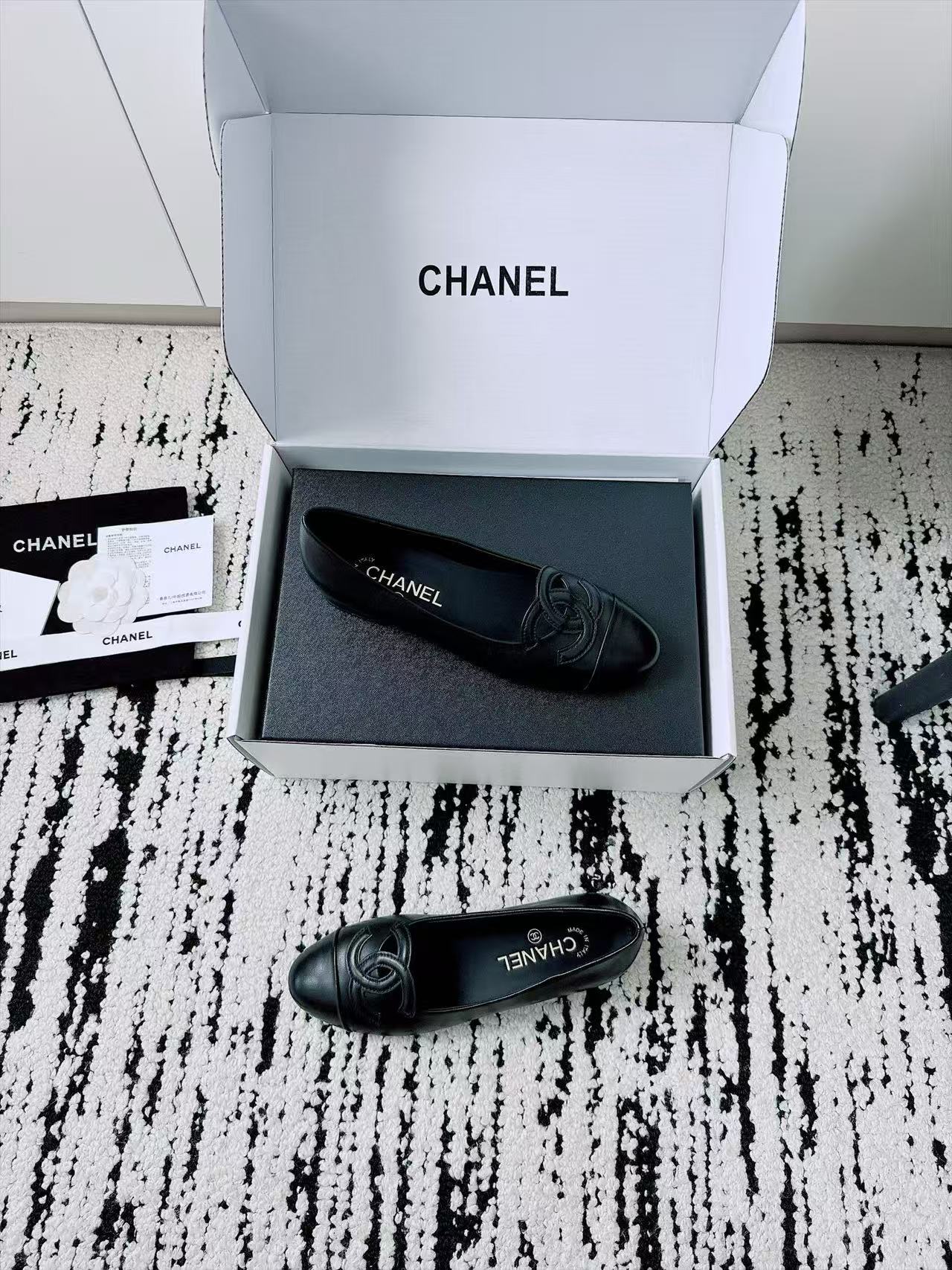 CHANE1 高品質ダブルCラムスキンフラットシューズ【50％割引+送料無料】