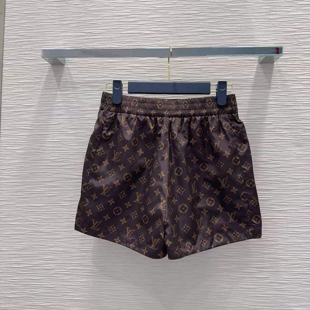 LV リバーシブルジャケット＆ショートパンツ セットアップ【50％割引+送料無料】