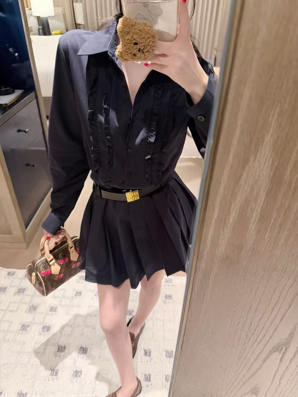 M1UM1U ラッフルドレス【50％割引+送料無料】