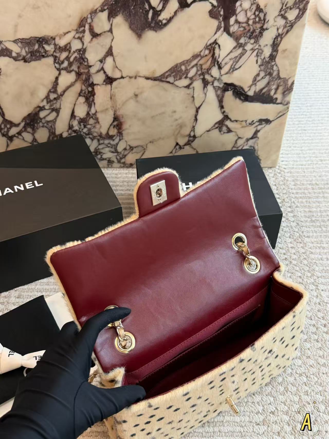 CHANE1 ポルカドットチェーンぬいぐるみバッグ【50％割引+送料無料】