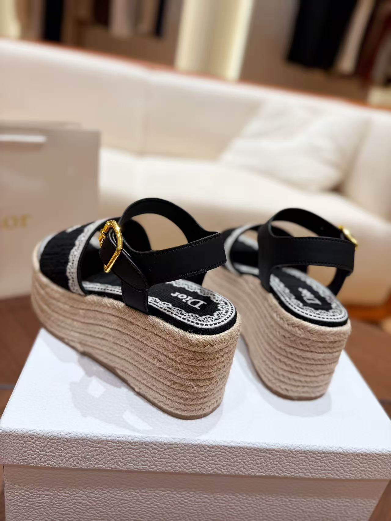 DIOR ロゴ装飾付き高品質編み込みプラットフォームシューズ【50％割引+送料無料】