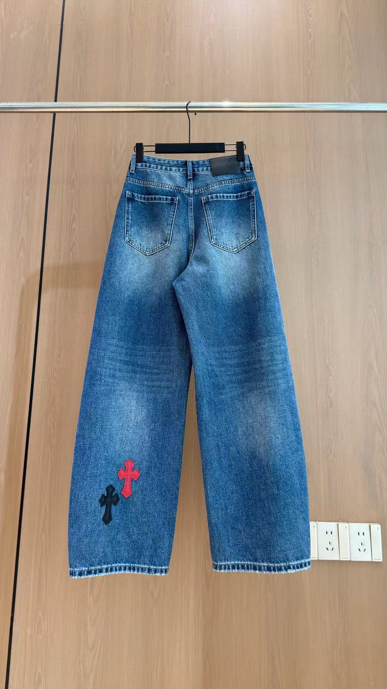 Chr0me Heartsクロスジーンズ【50％割引+送料無料】