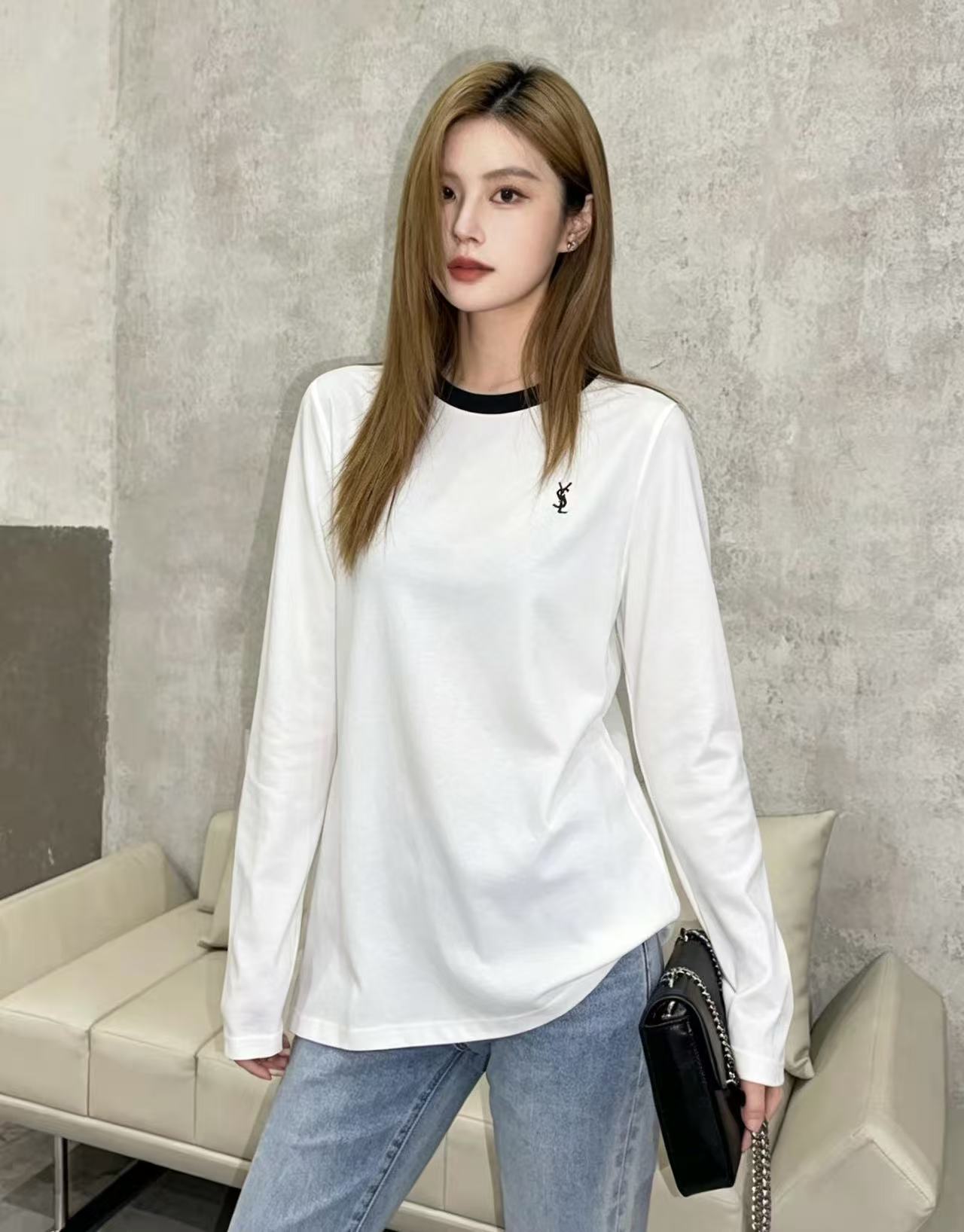 YSL シンプルロゴ長袖Tシャツ【50％割引+送料無料】
