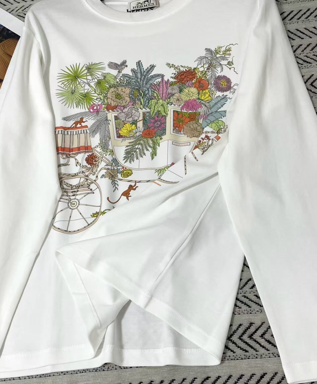 HERME5 刺繍＆プリント入り長袖Tシャツ【50％割引+送料無料】