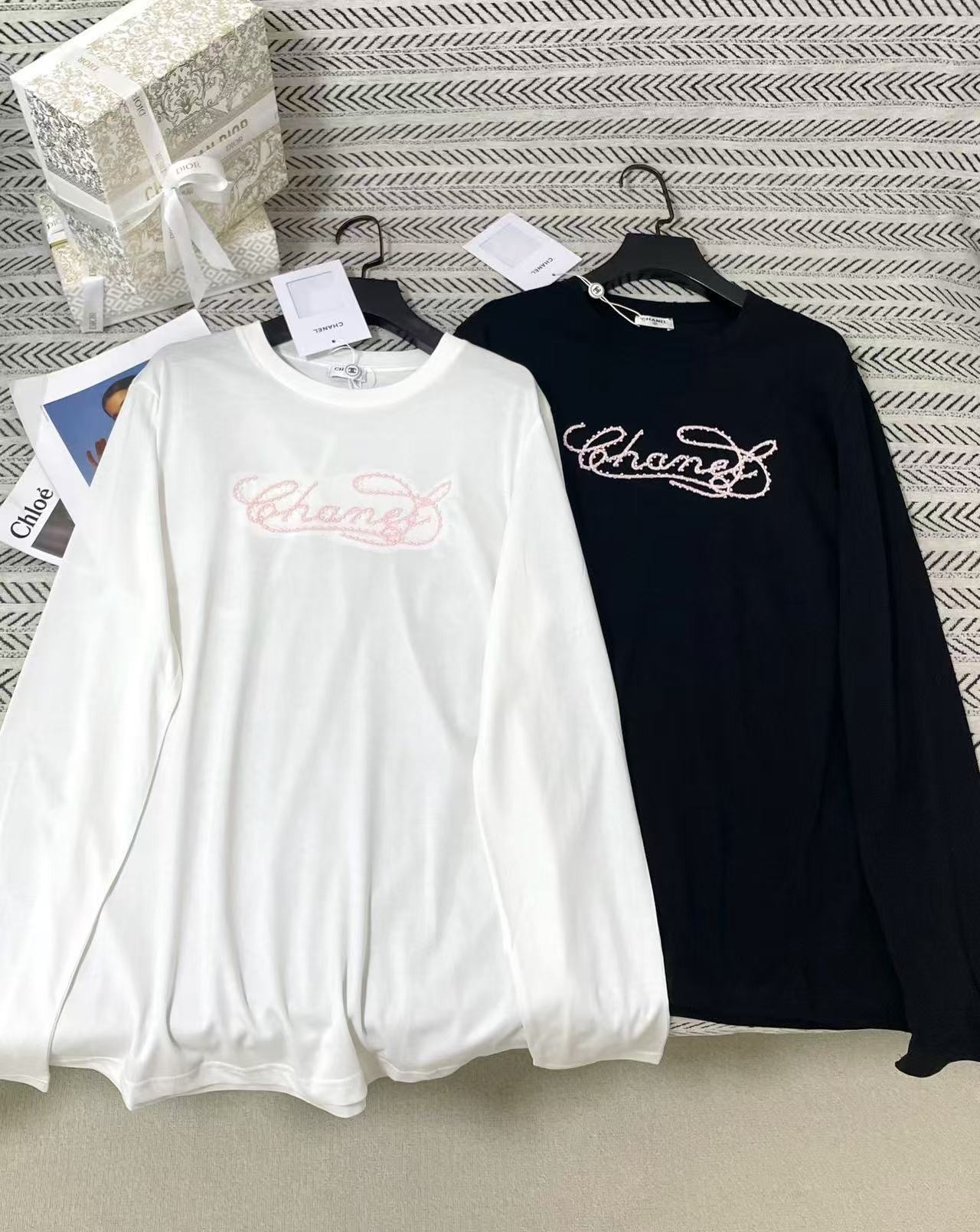 CHANE1 刺繍ビーズ文字入り長袖Tシャツ【50％割引+送料無料】