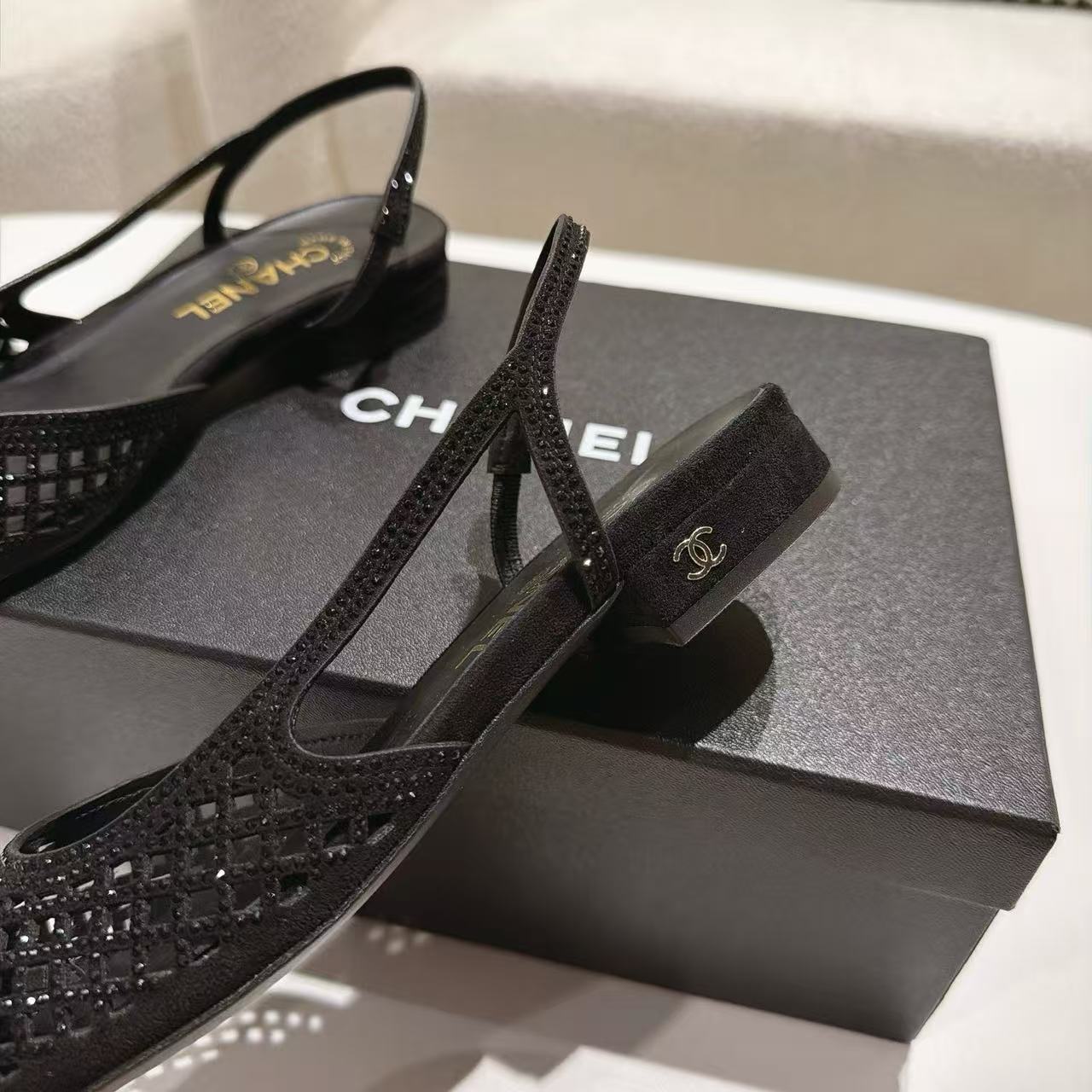 CHANE1 高品質ダブルC中空フラットシューズ【50％割引+送料無料】